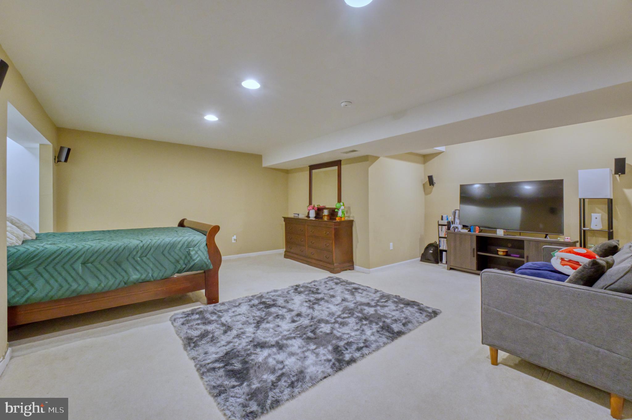 5959 Fincastle Dr