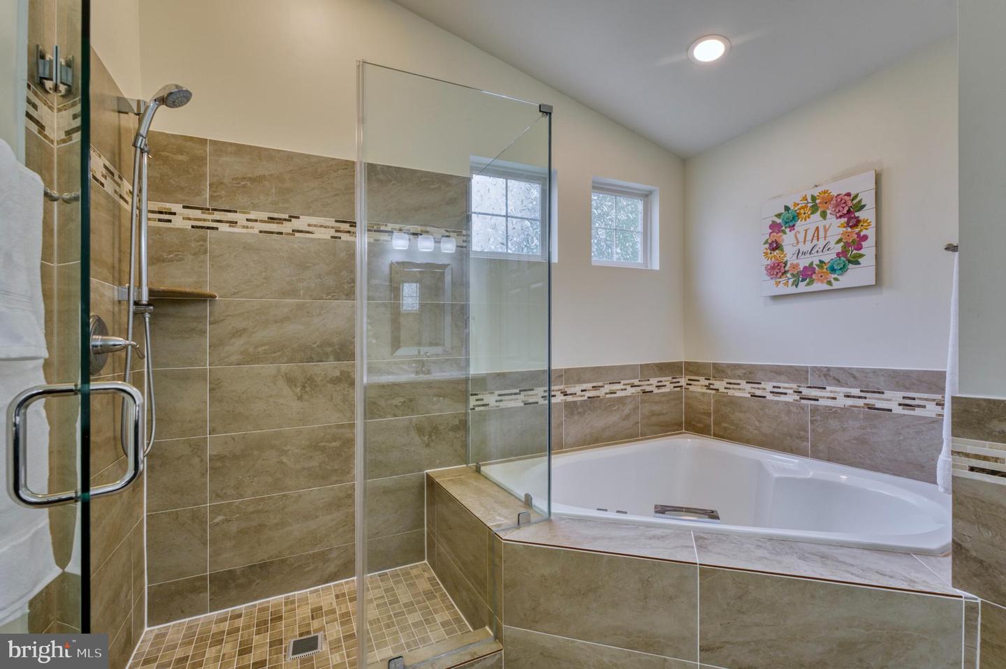 5959 Fincastle Dr