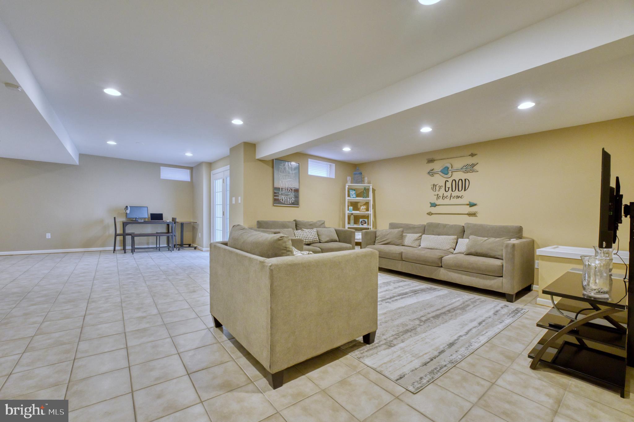 5959 Fincastle Dr