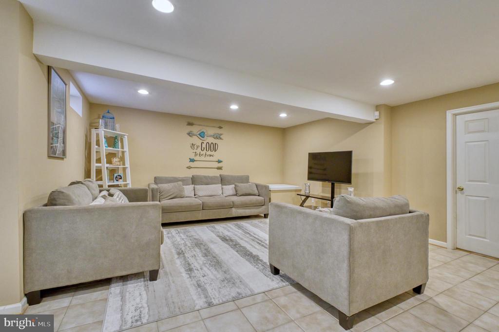 5959 Fincastle Dr