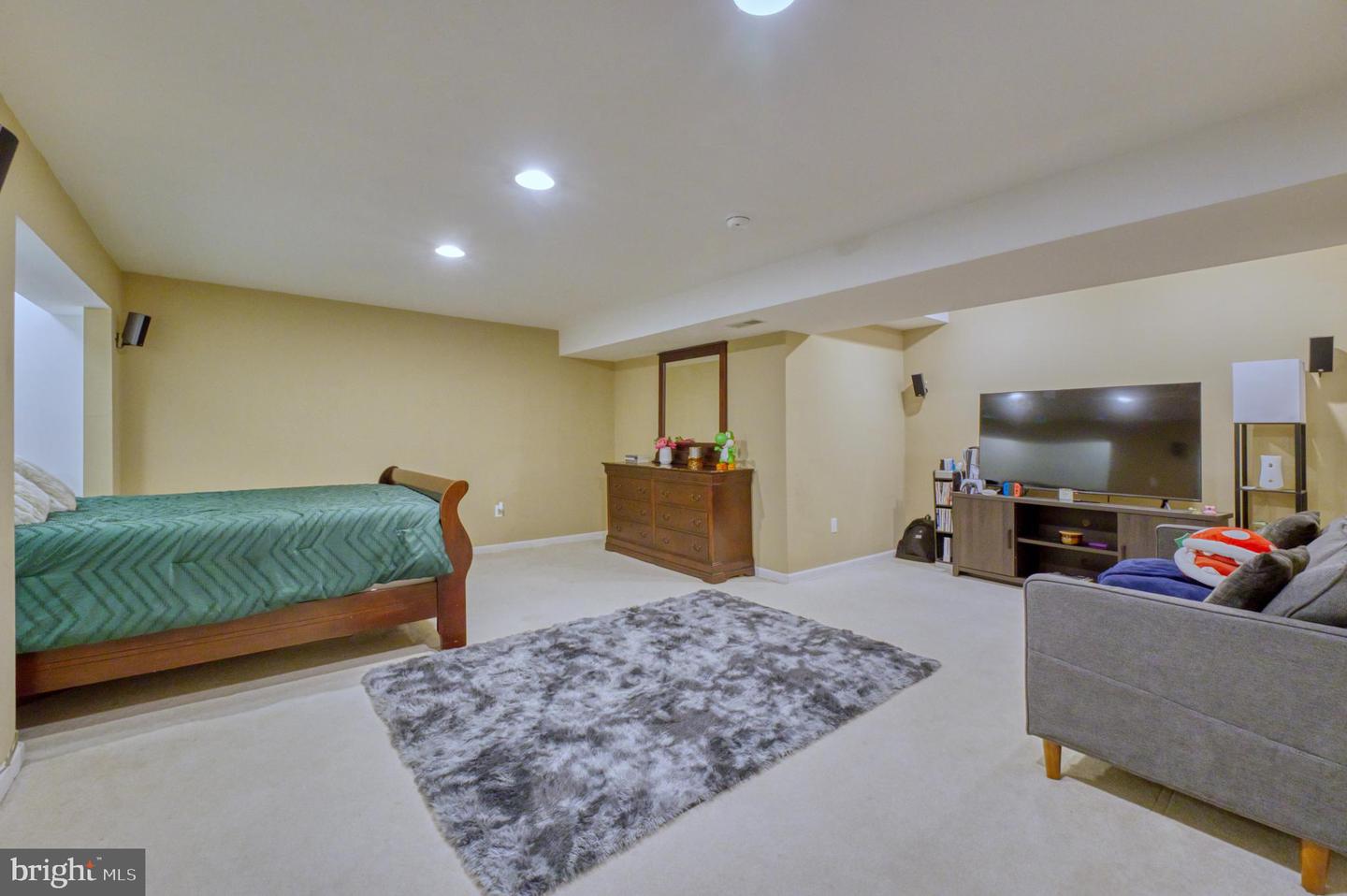5959 Fincastle Dr