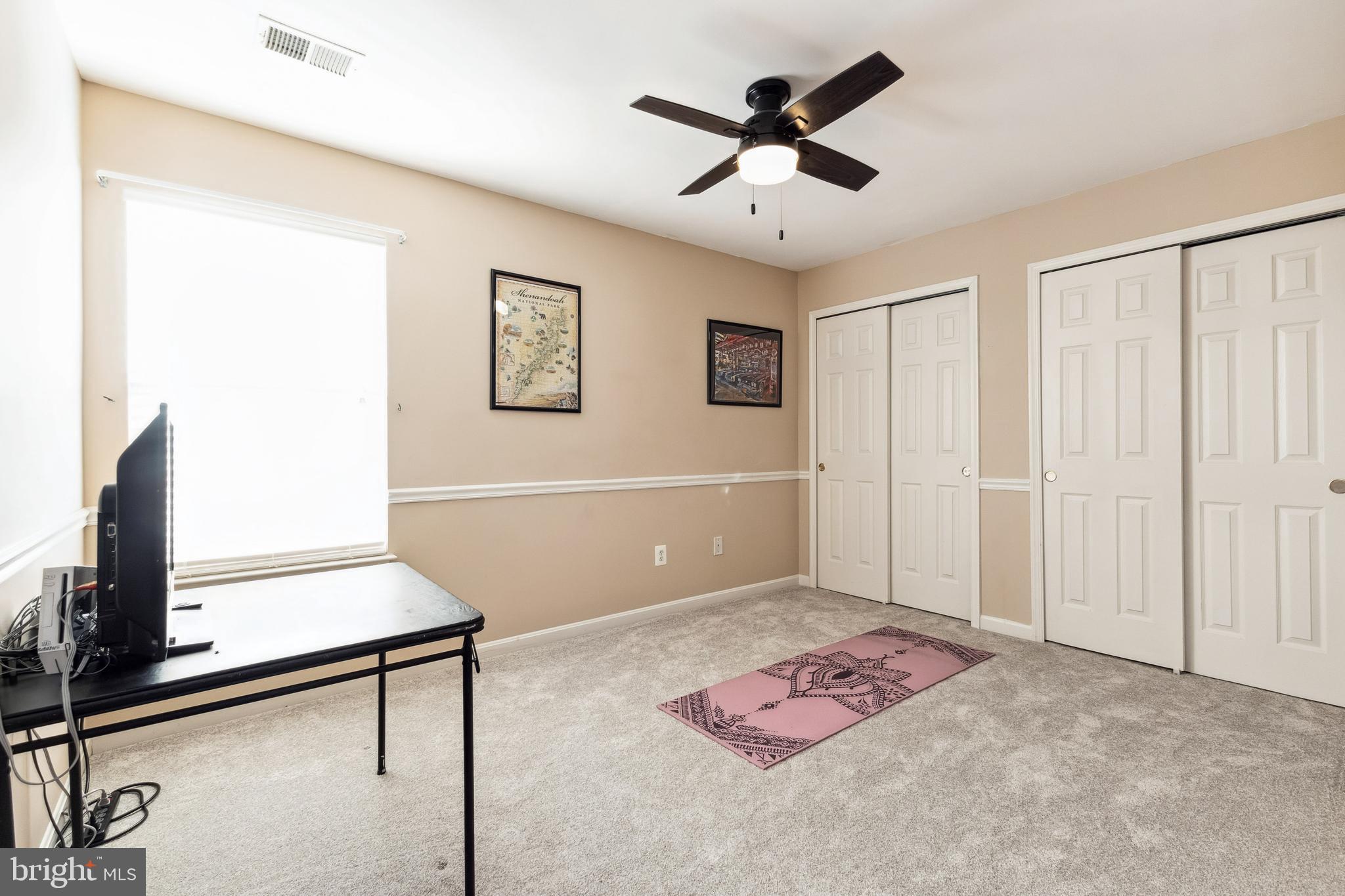 12061 VANTAGE POINT CT