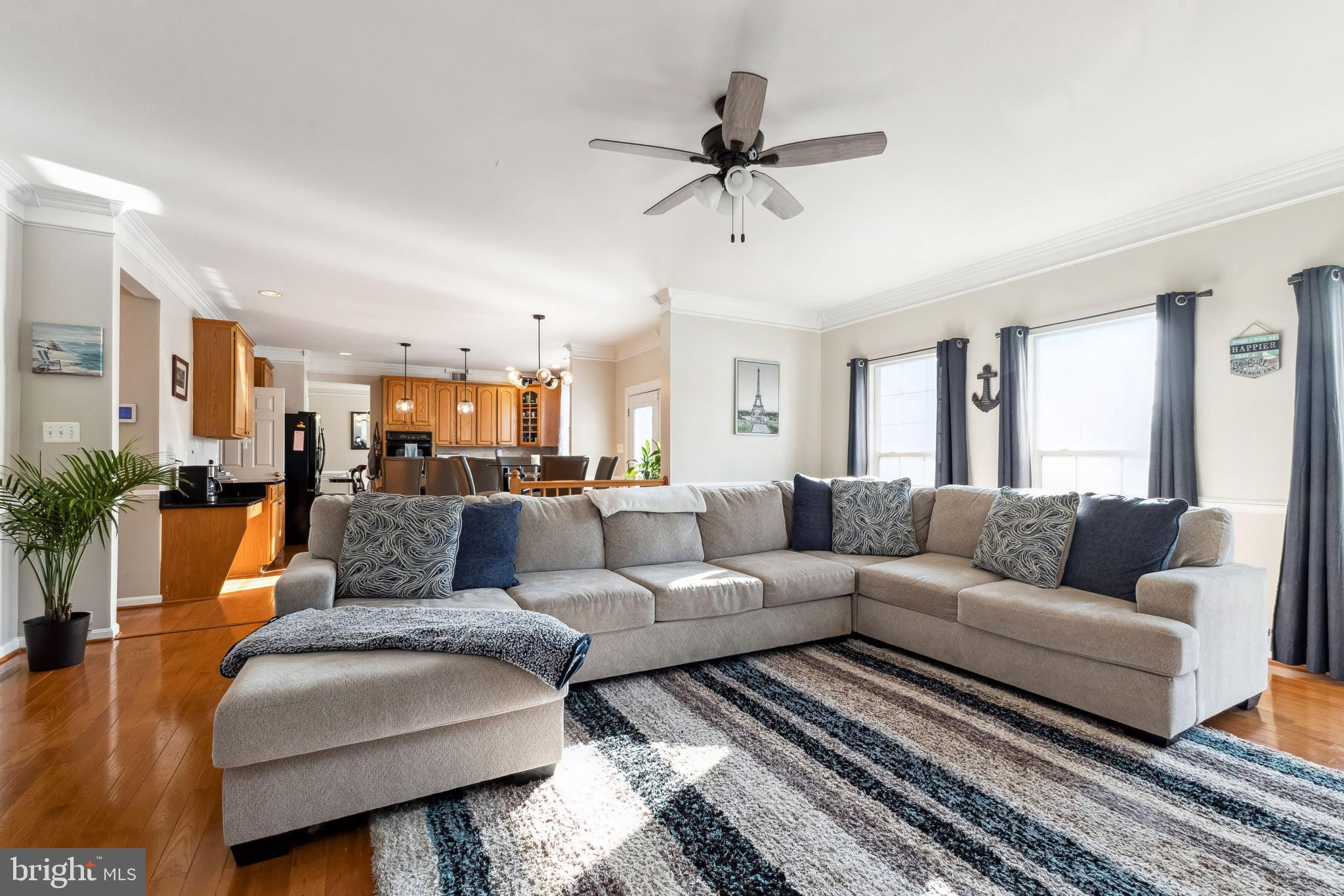 12061 VANTAGE POINT CT