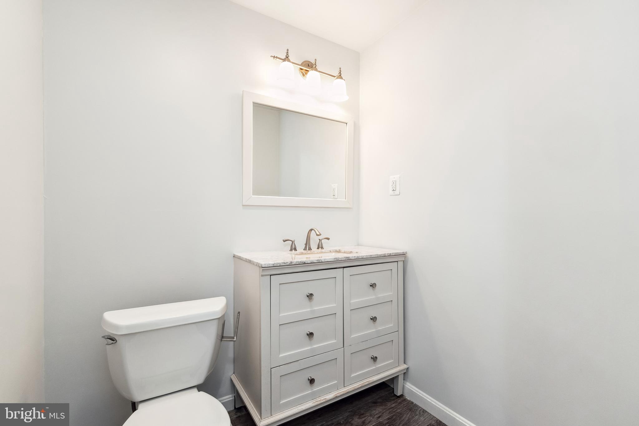 12061 VANTAGE POINT CT