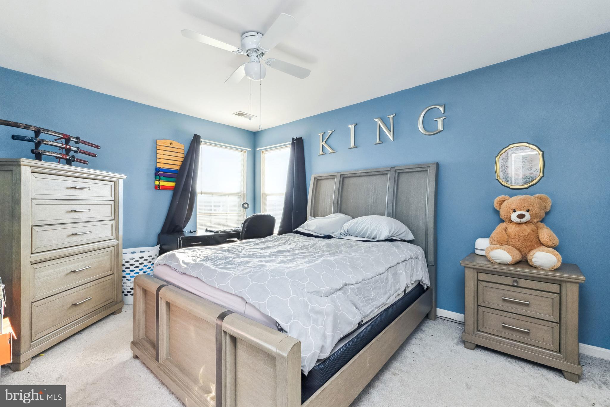 12061 VANTAGE POINT CT