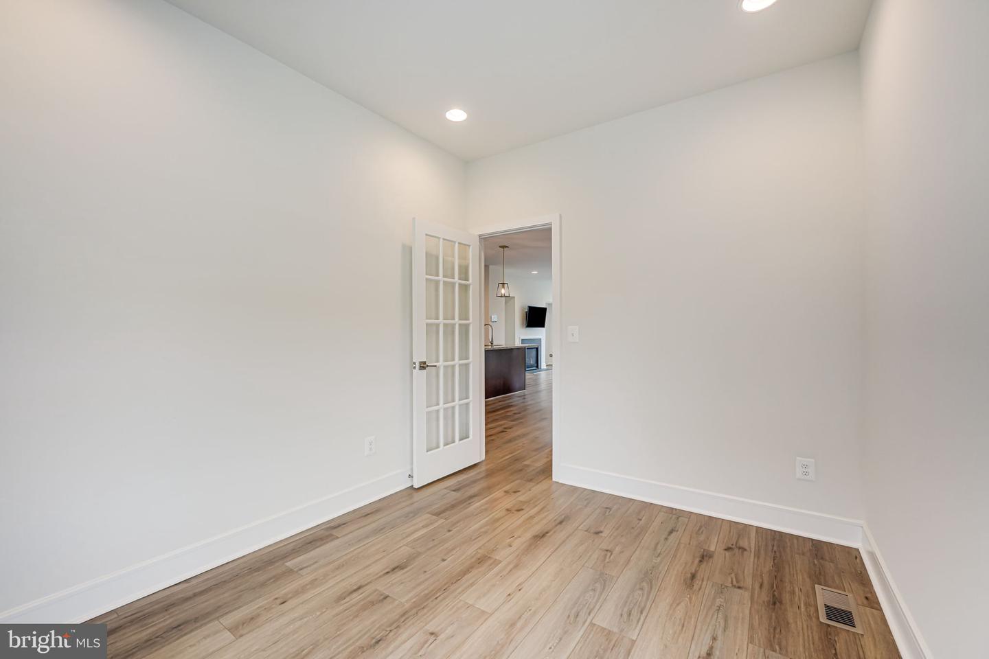 6852 KARTER ROBINSON DR