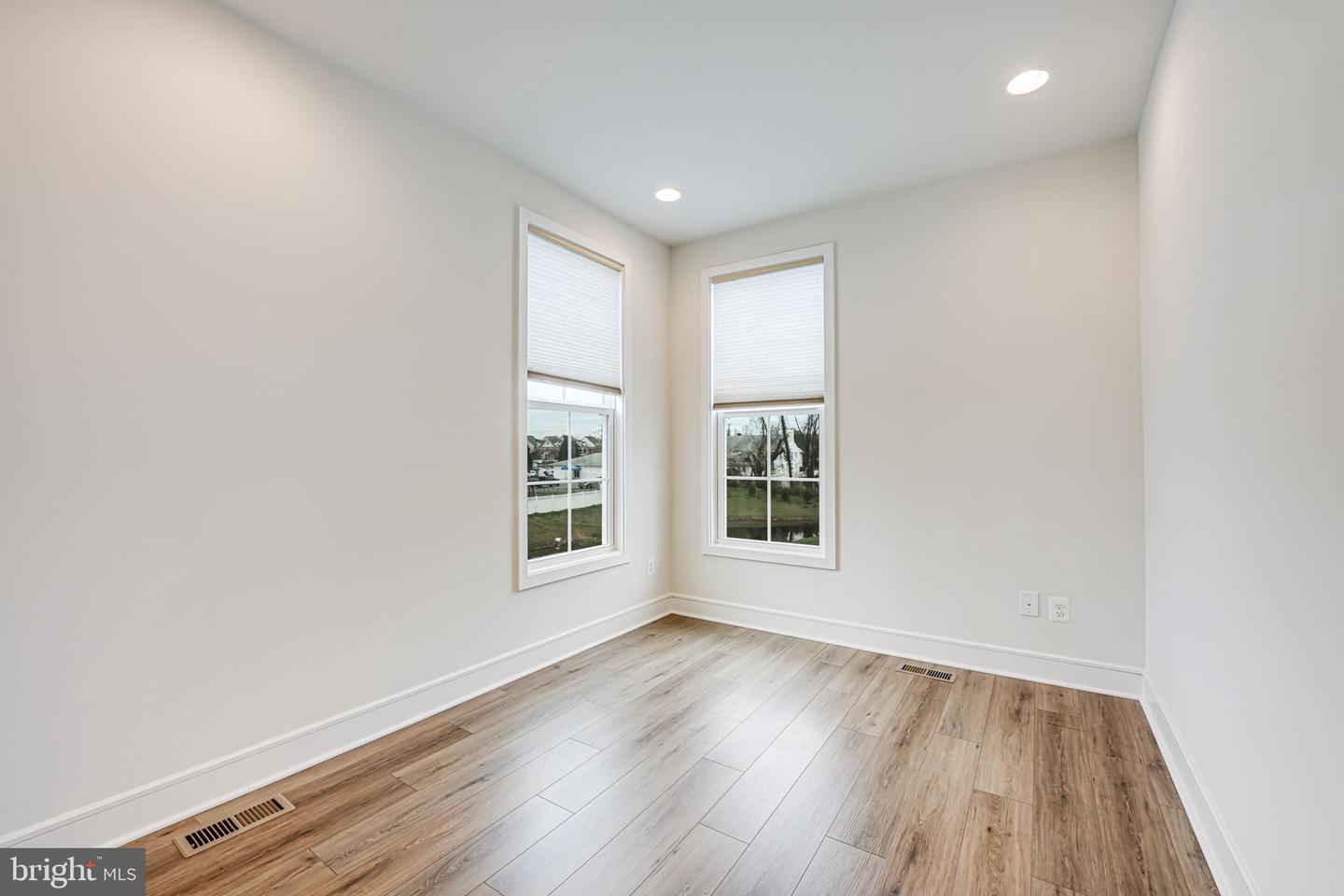 6852 KARTER ROBINSON DR