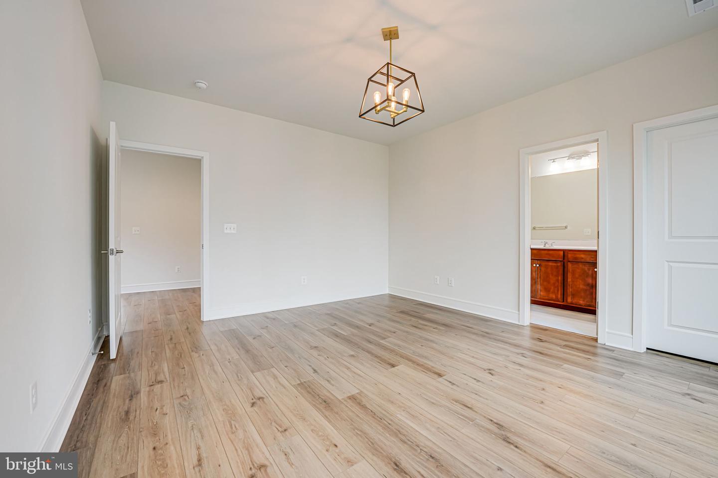 6852 KARTER ROBINSON DR
