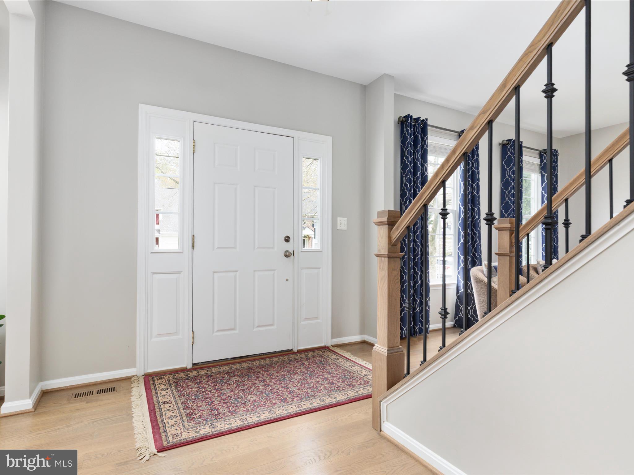 5995 Fincastle Dr