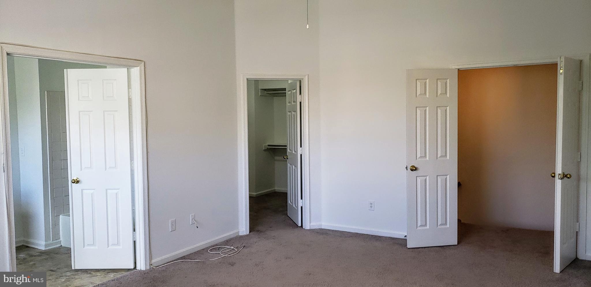 7903 APACHE RIDGE CT