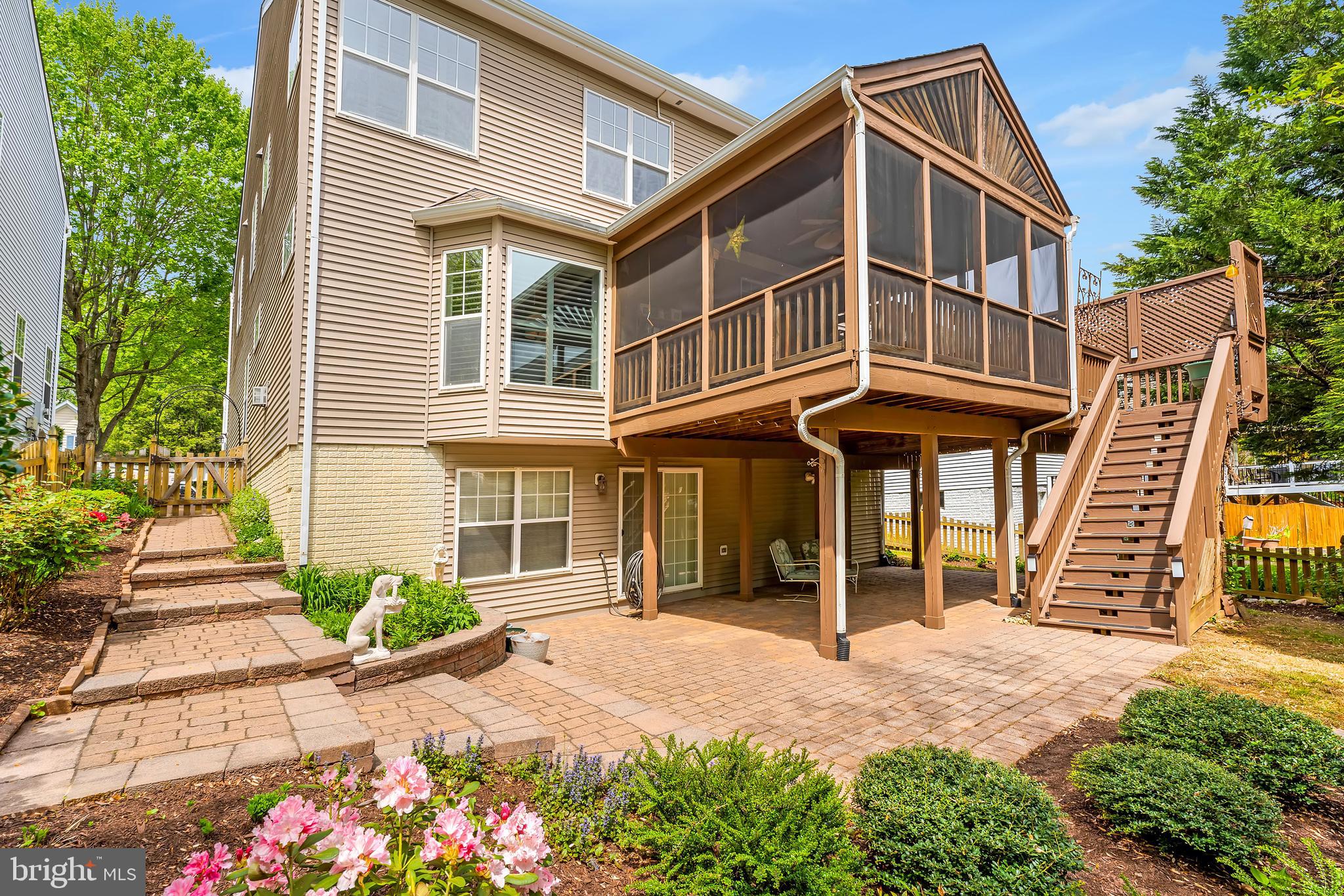 15525 Windward Ct
