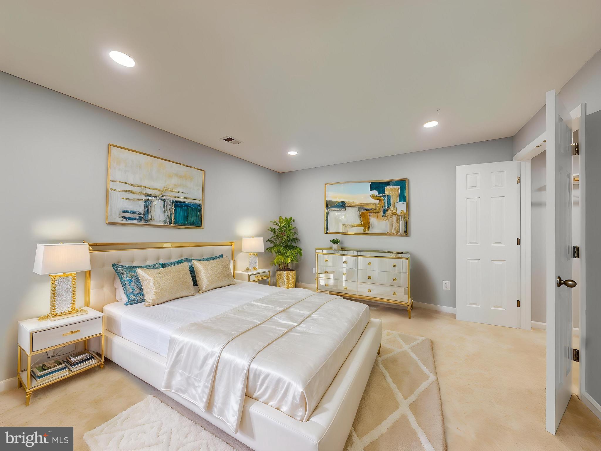 3569 EAGLE RIDGE DR