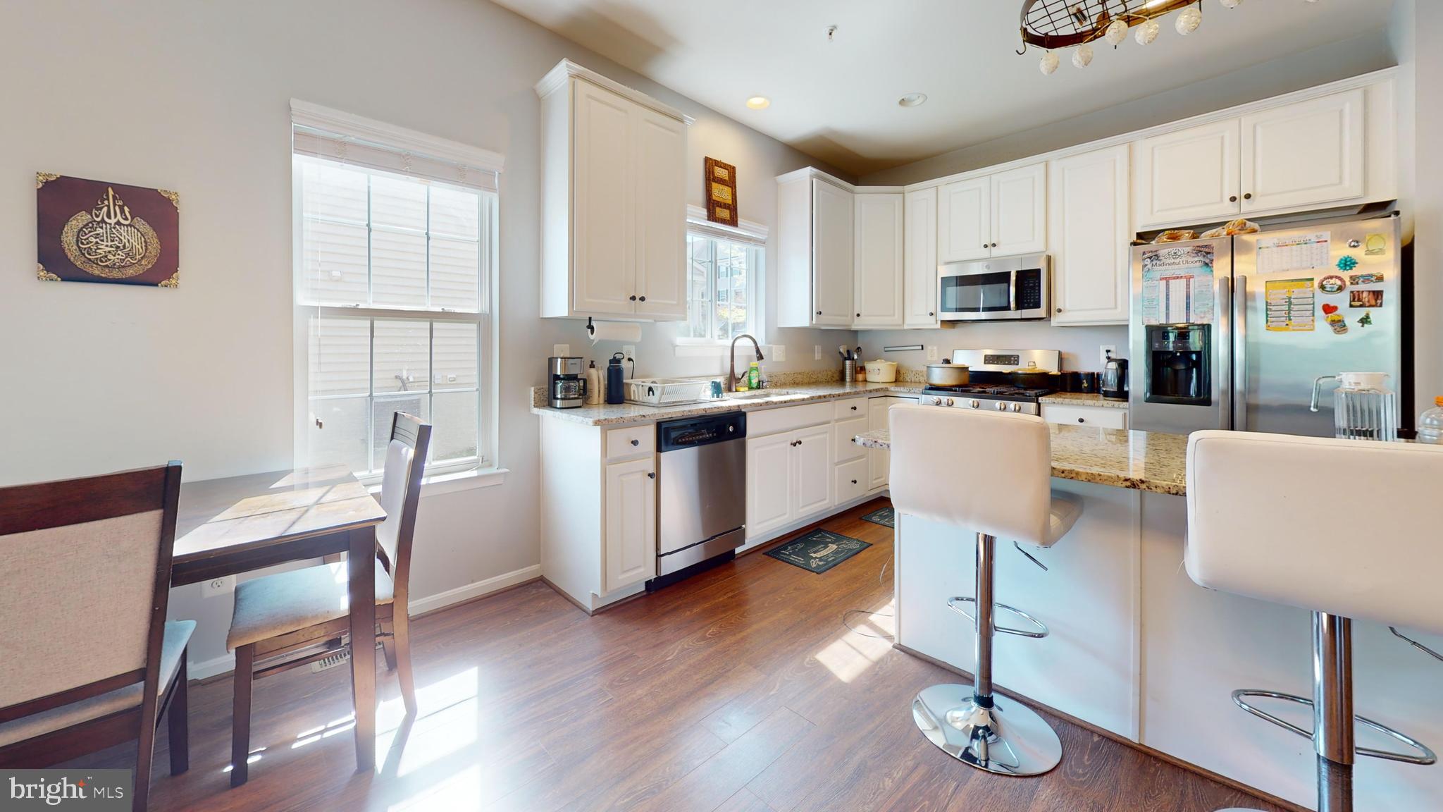 3569 EAGLE RIDGE DR