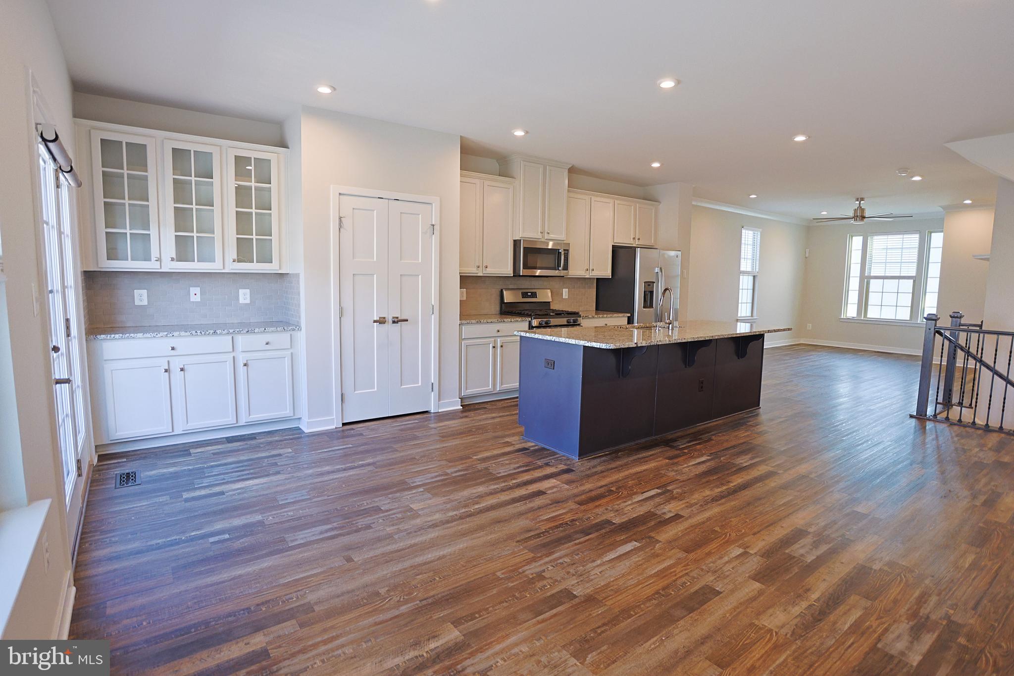 18086 RED CEDAR ROAD