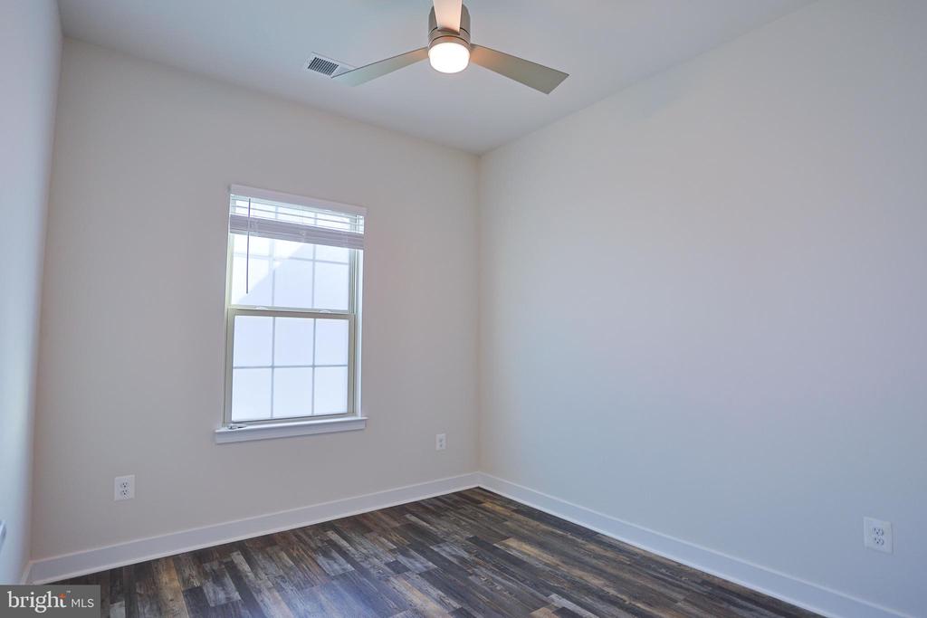18086 RED CEDAR ROAD