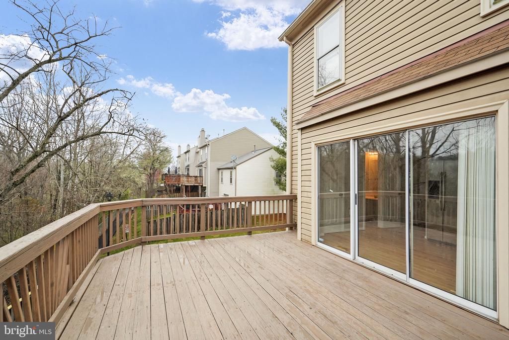7306 SAINT JOHNS CT