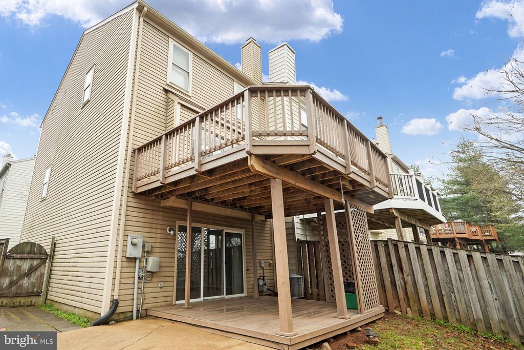 7306 SAINT JOHNS CT