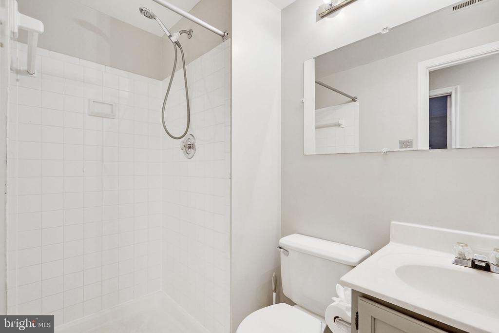 7306 SAINT JOHNS CT
