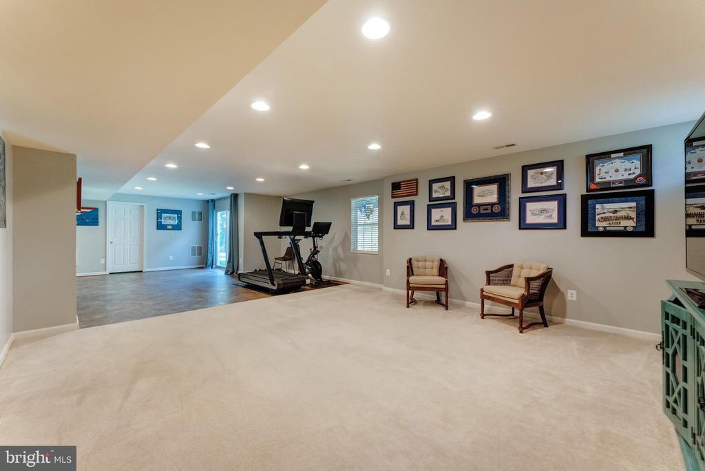 15875 Jester Ct