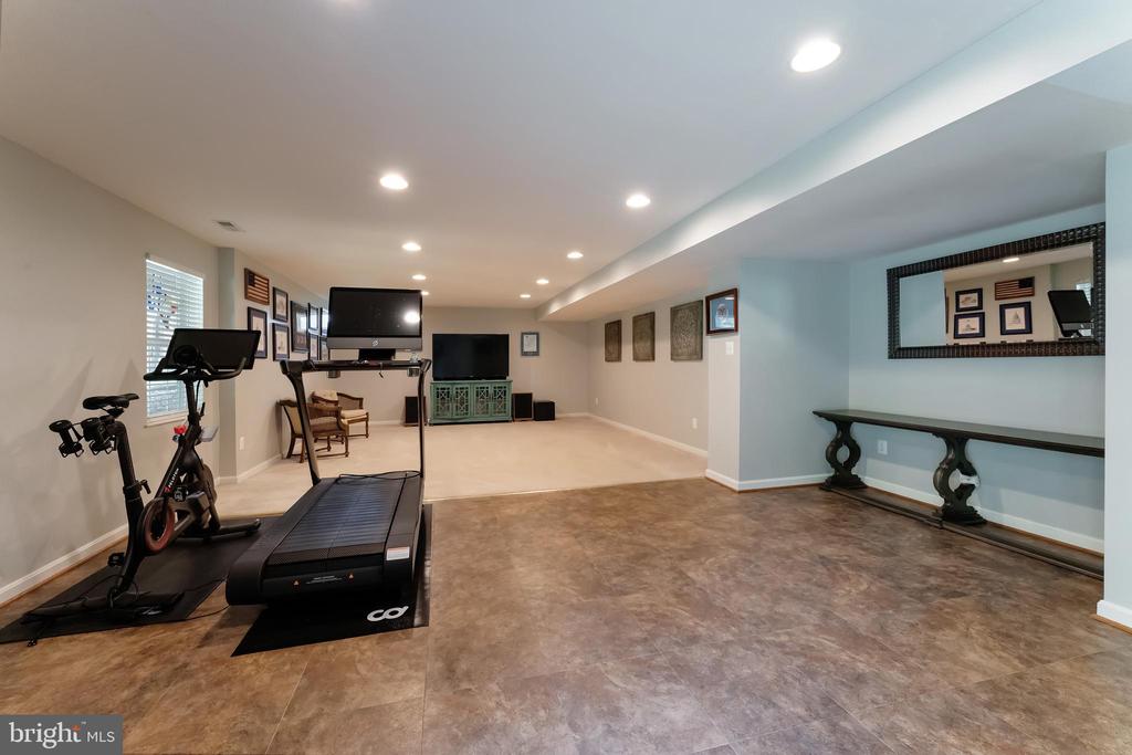 15875 Jester Ct