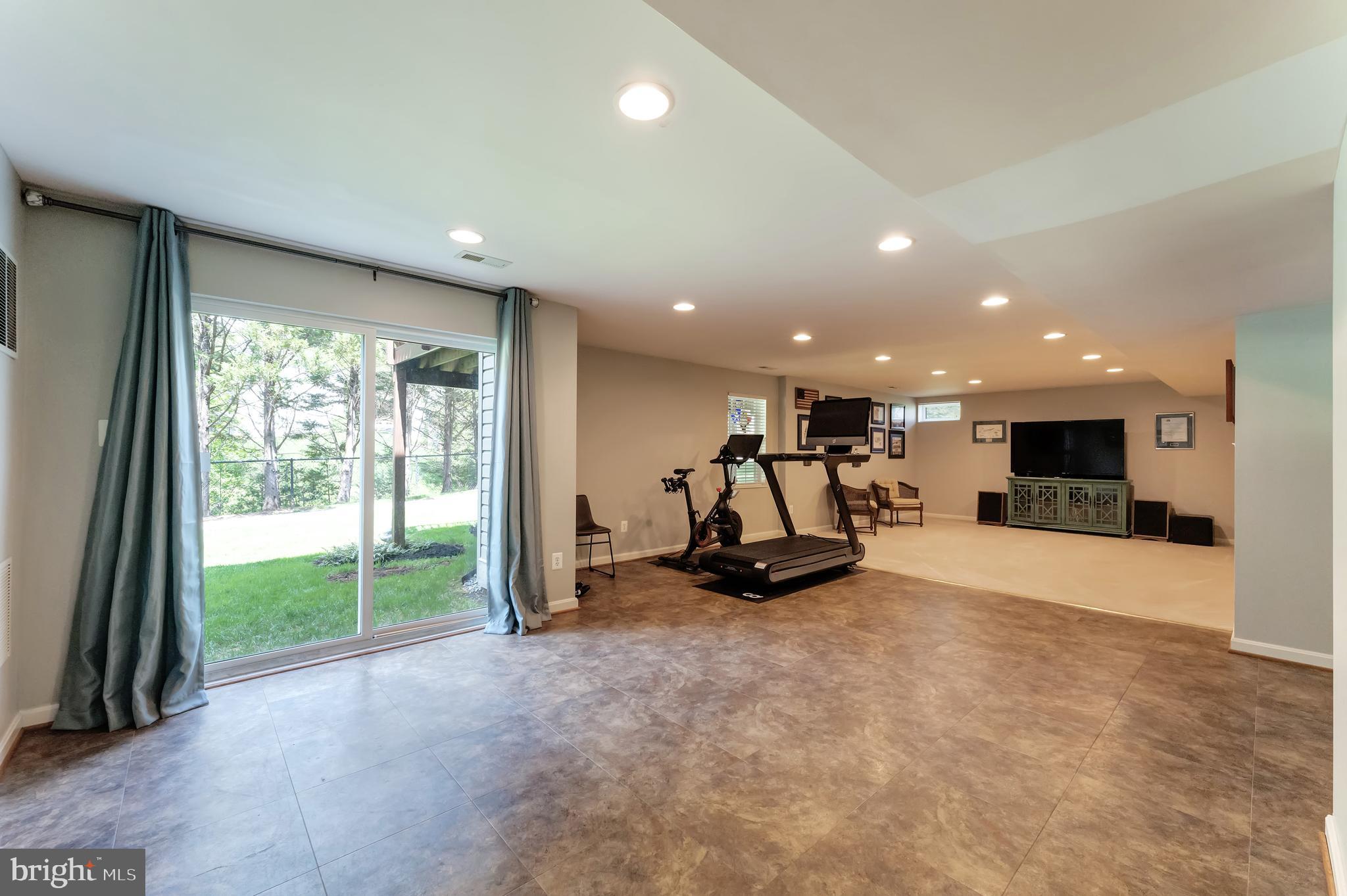 15875 Jester Ct