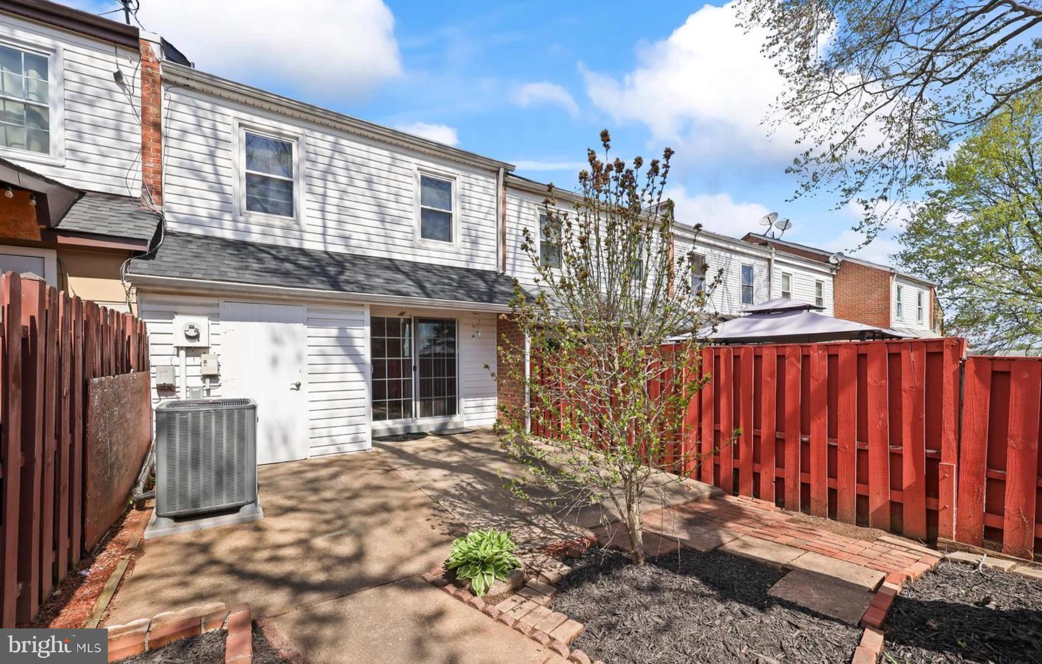 2913 WETHERBURN CT