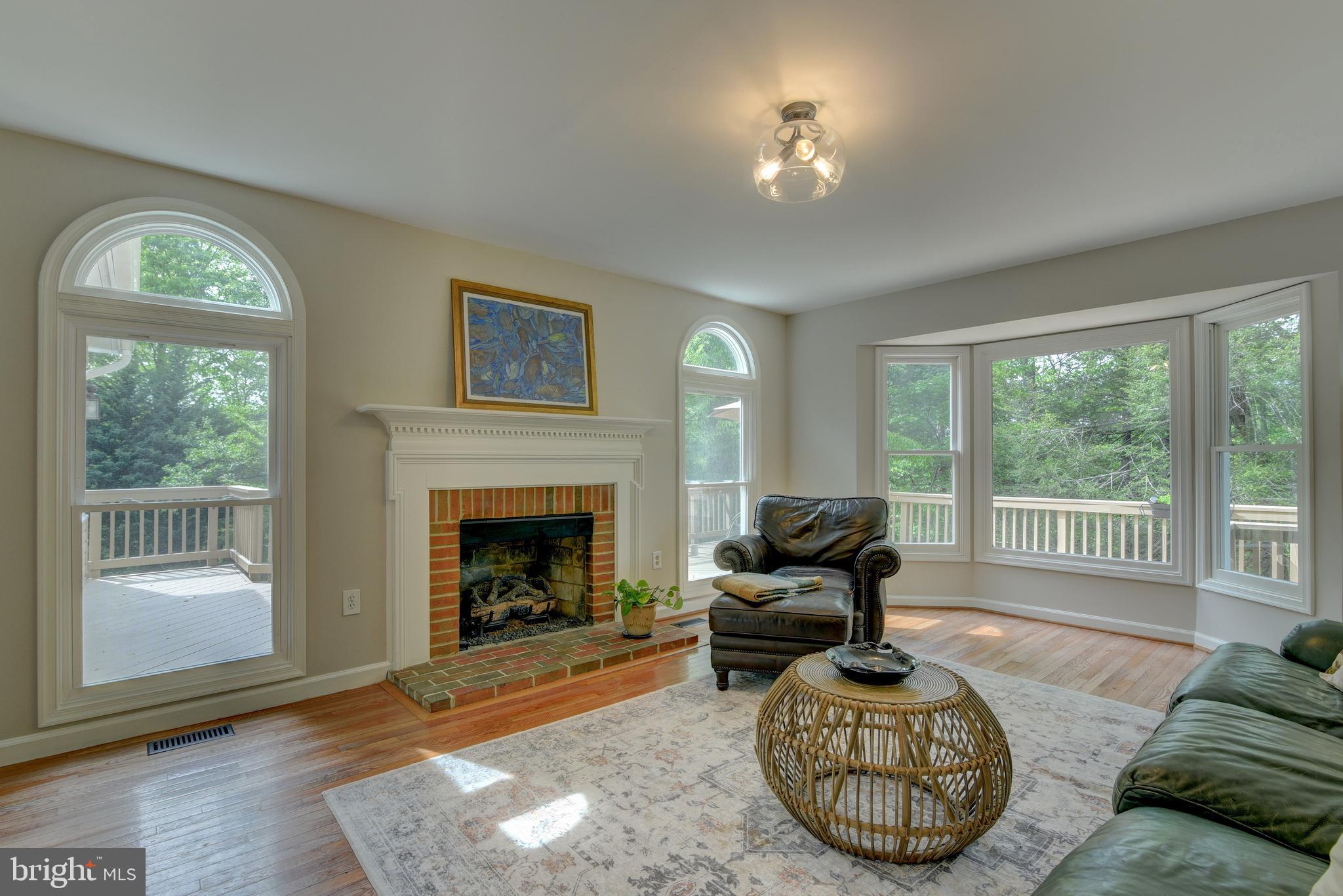 11155 Alendale Ct