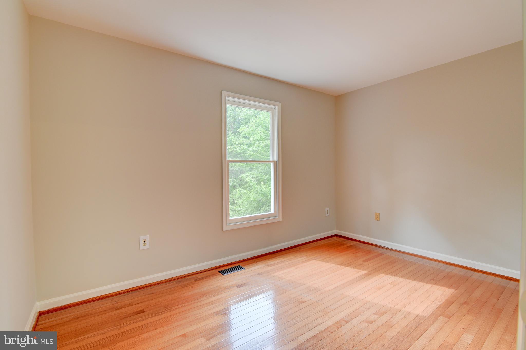11155 Alendale Ct