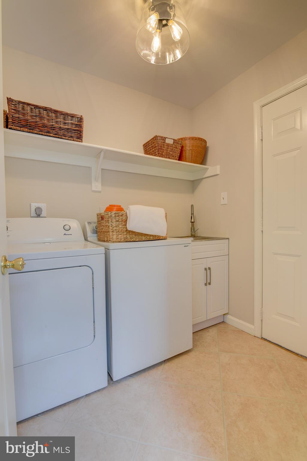 11155 Alendale Ct