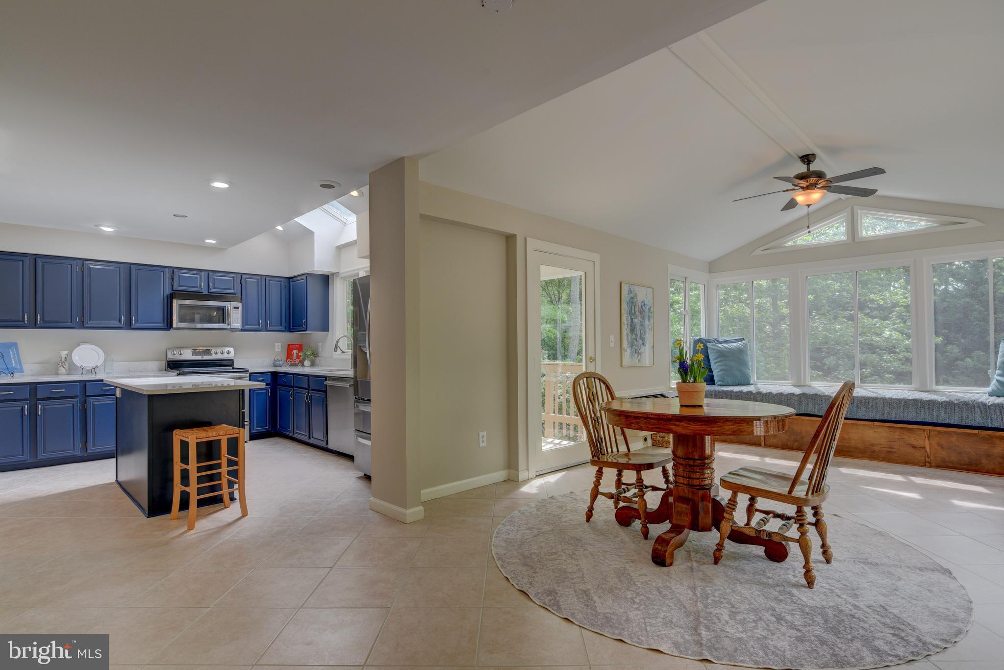 11155 Alendale Ct