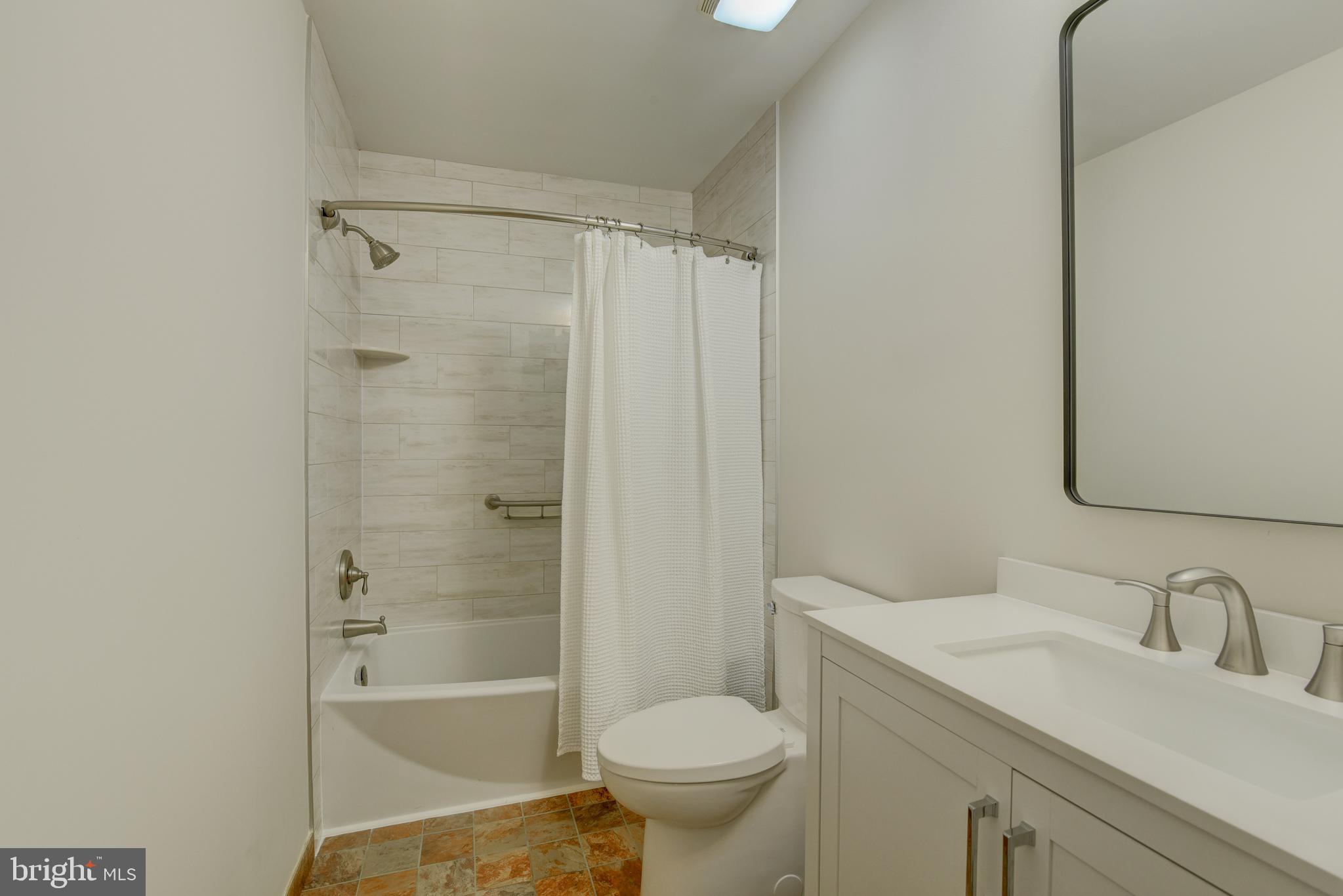 11155 Alendale Ct