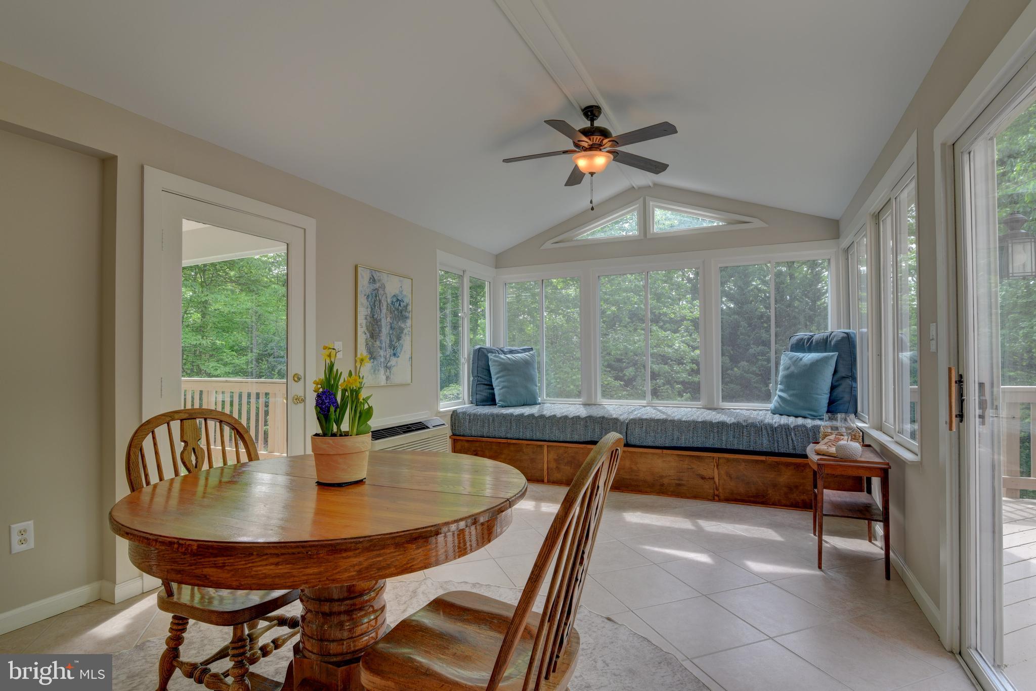 11155 Alendale Ct
