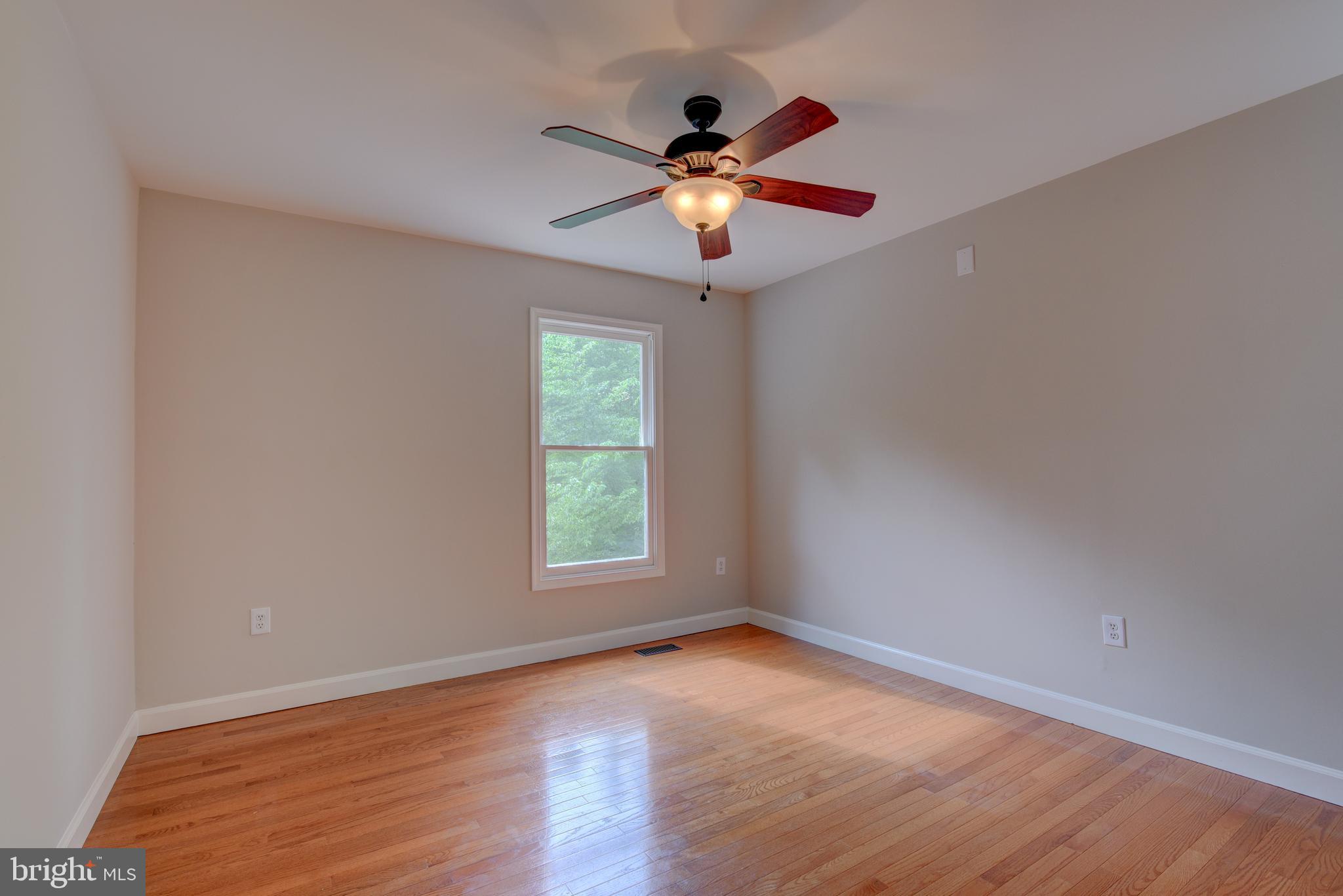 11155 Alendale Ct