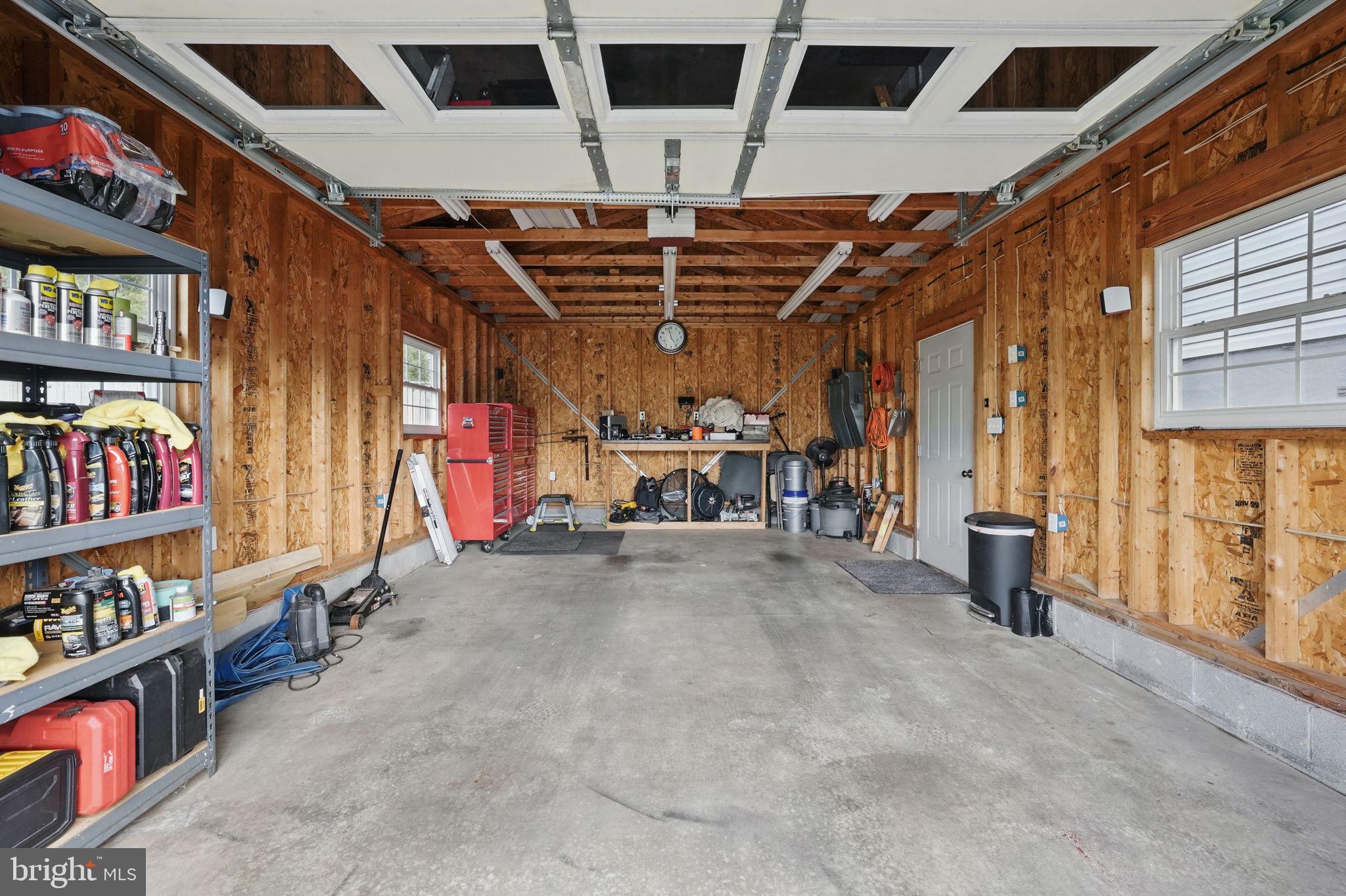 9706 Glen Ct