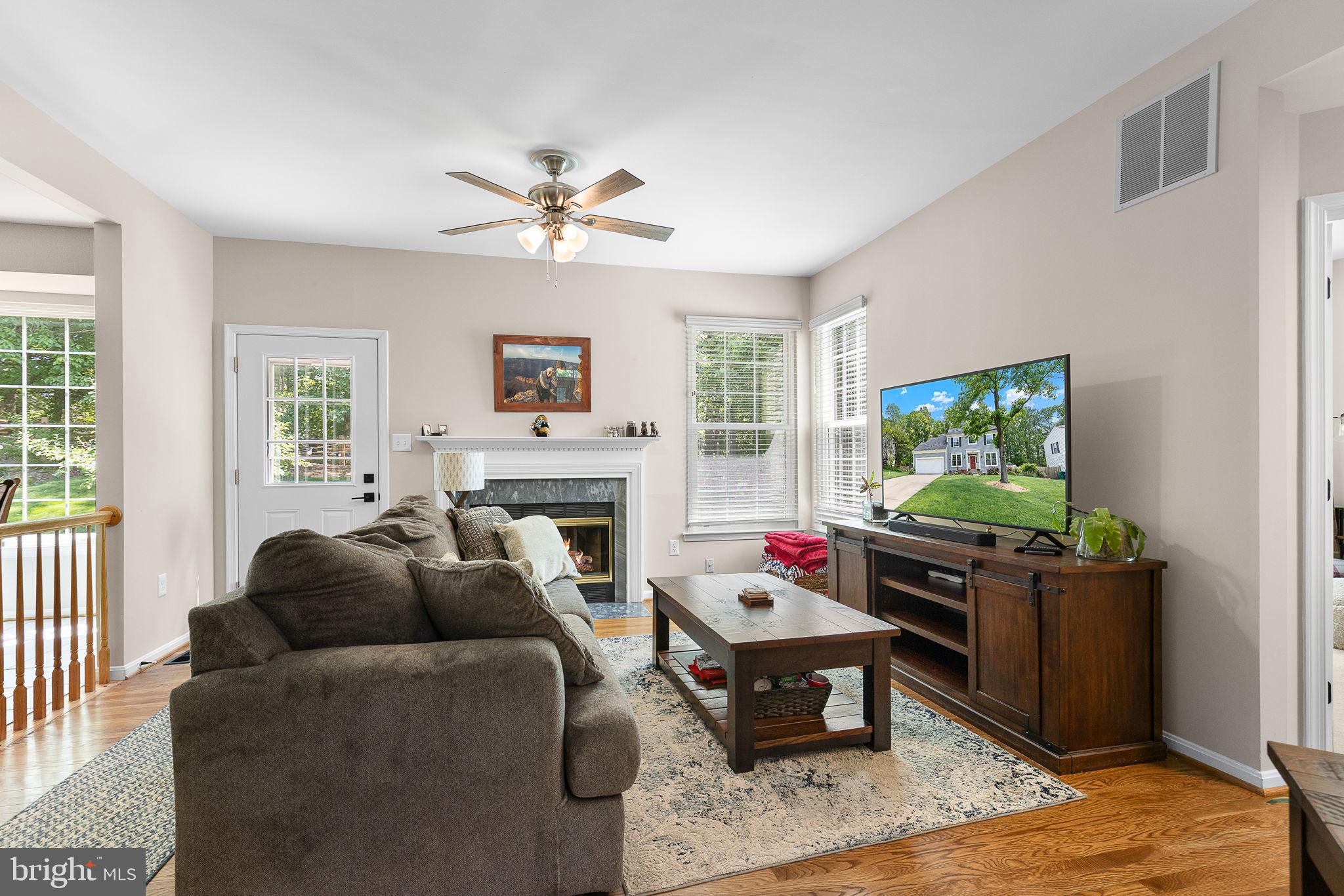 3587 Lions Field Rd