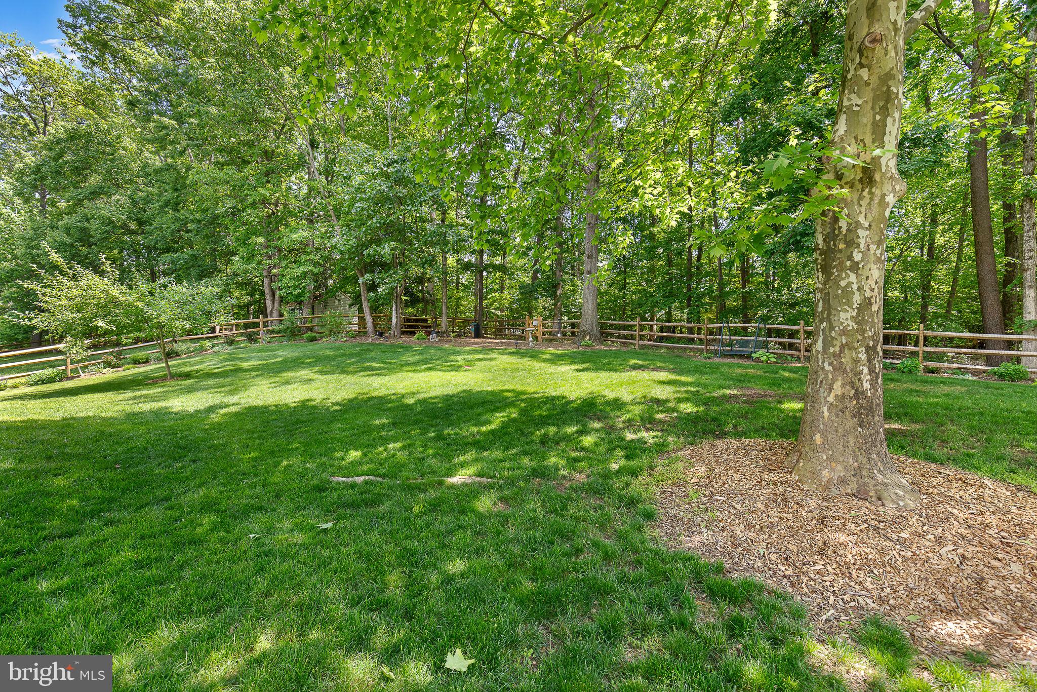 3587 Lions Field Rd