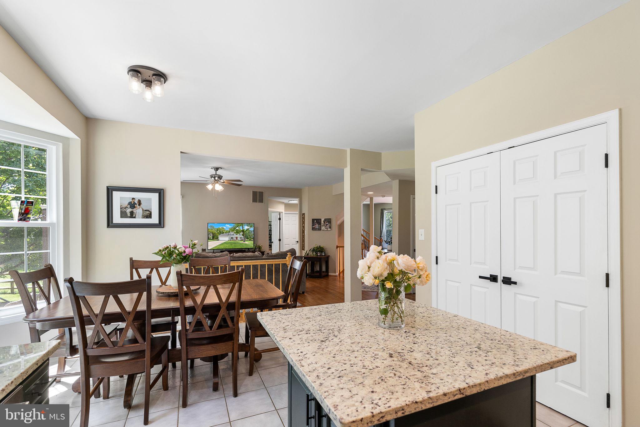 3587 Lions Field Rd