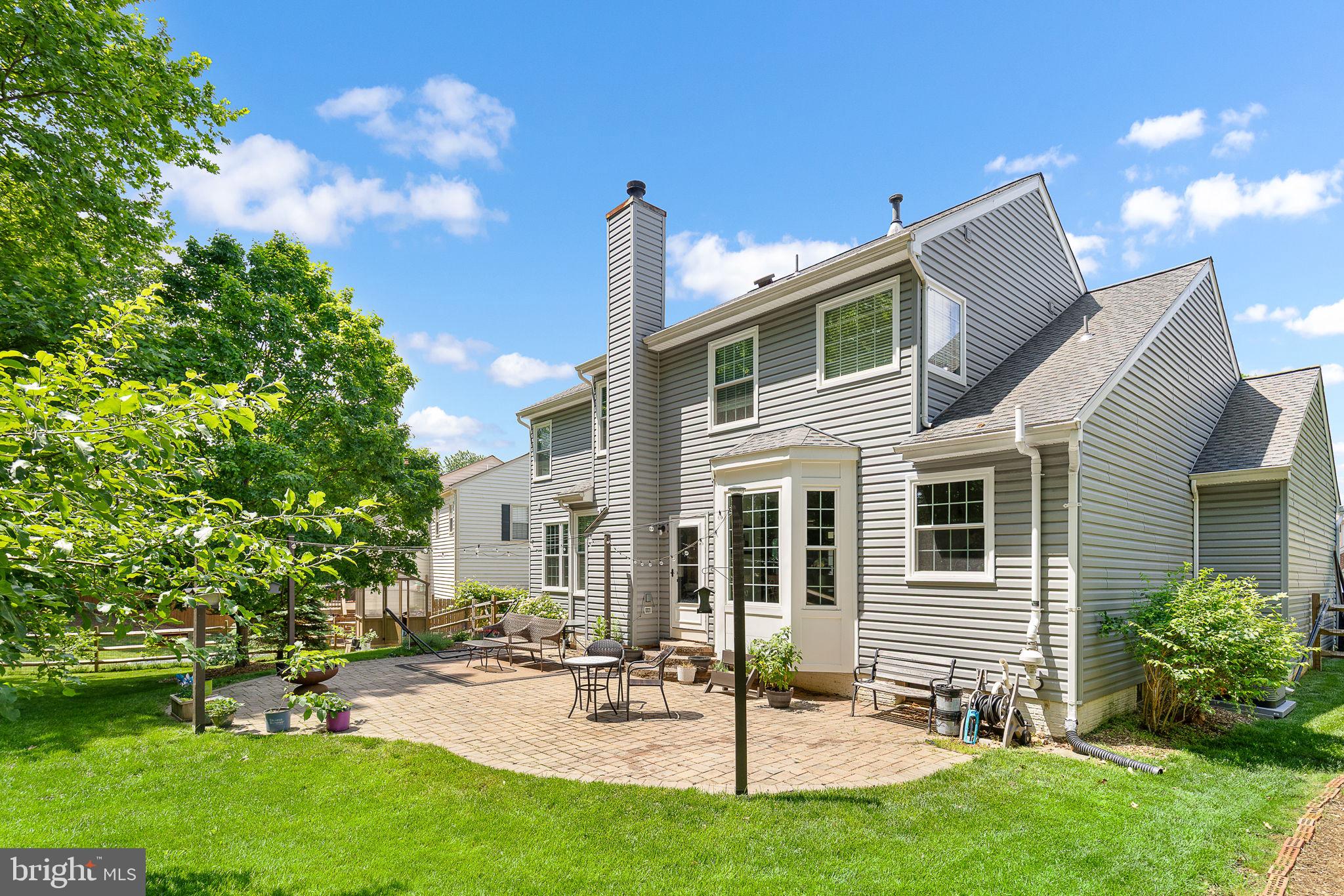 3587 Lions Field Rd