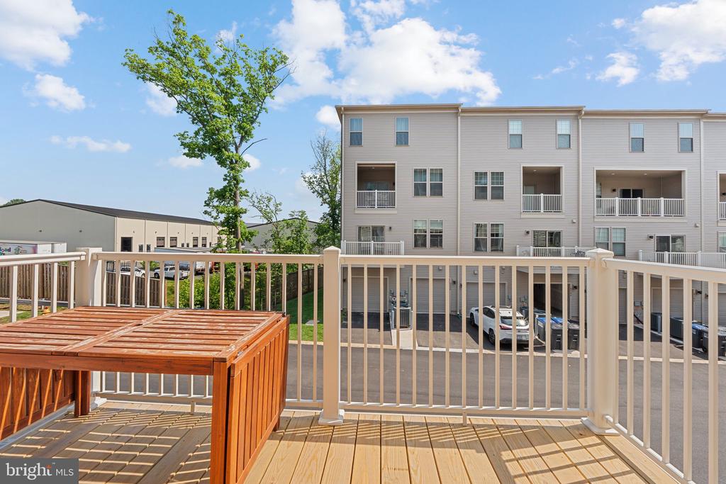 AMBROSE LN #819A