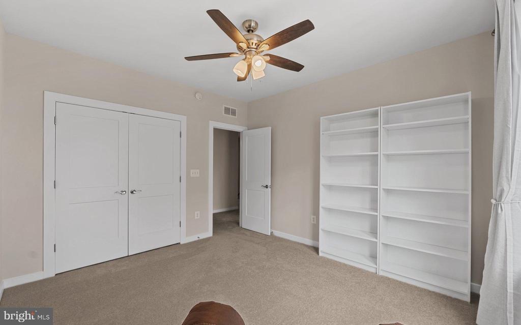 AMBROSE LN #819A