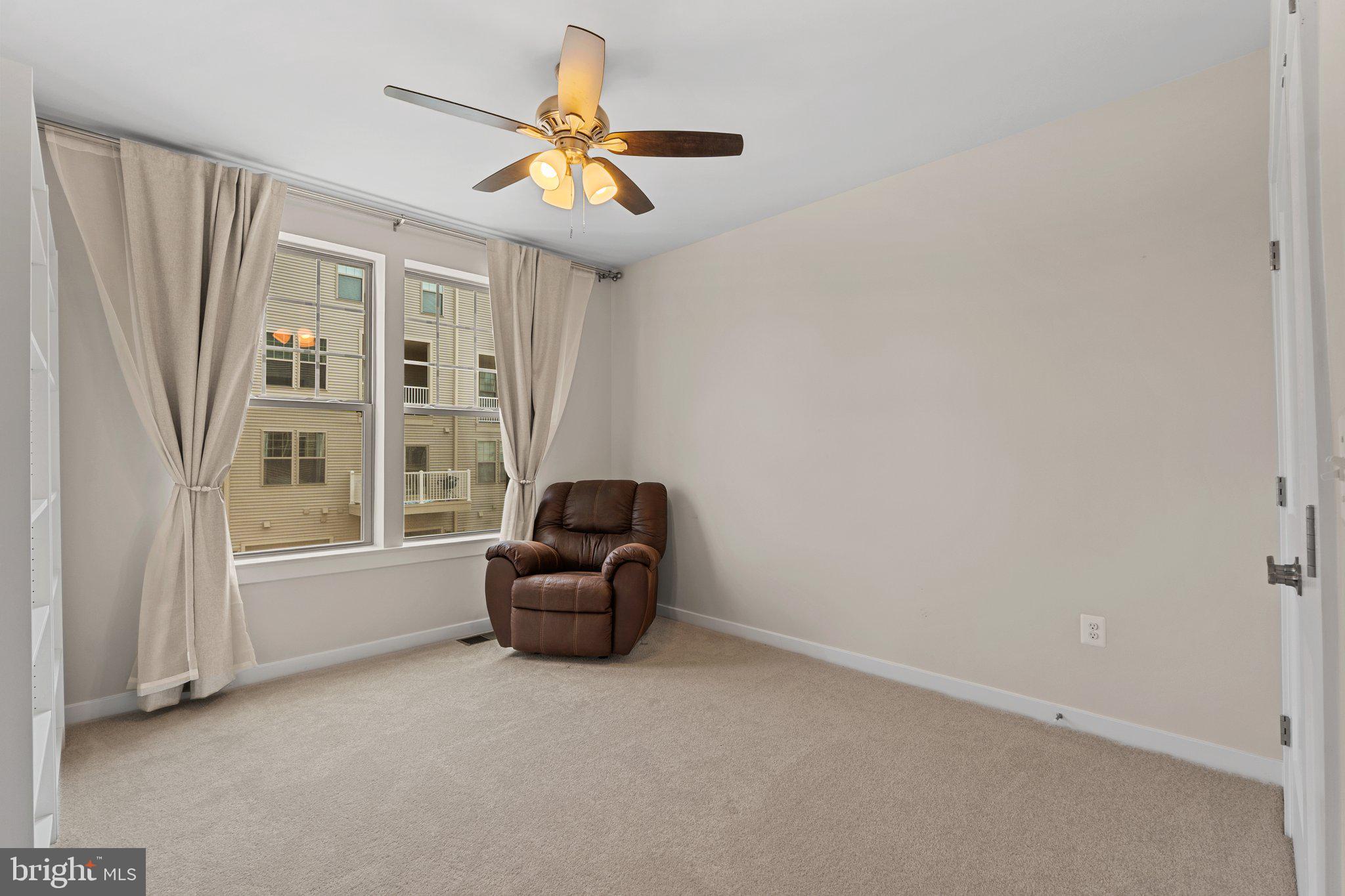 AMBROSE LN #819A