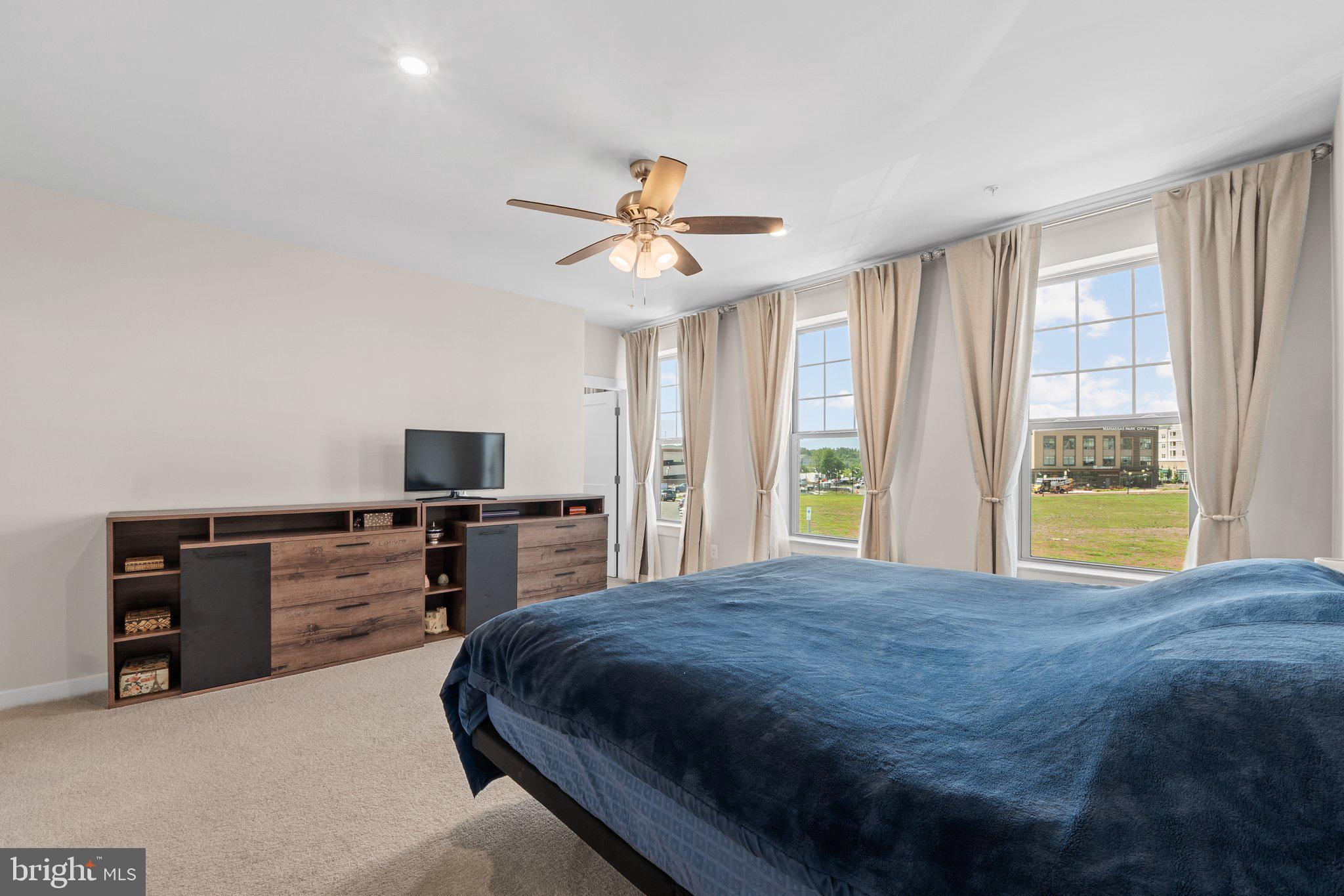 AMBROSE LN #819A