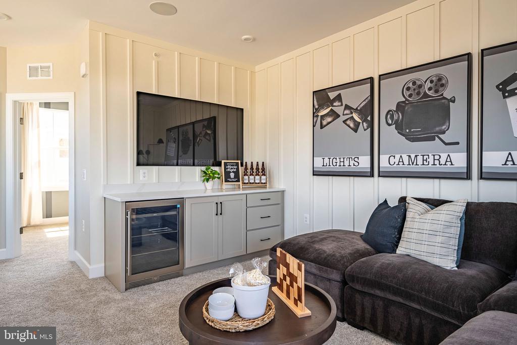 1 Belmont Bay Dr