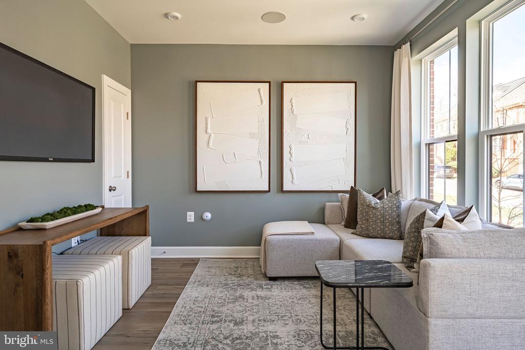 1 Belmont Bay Dr