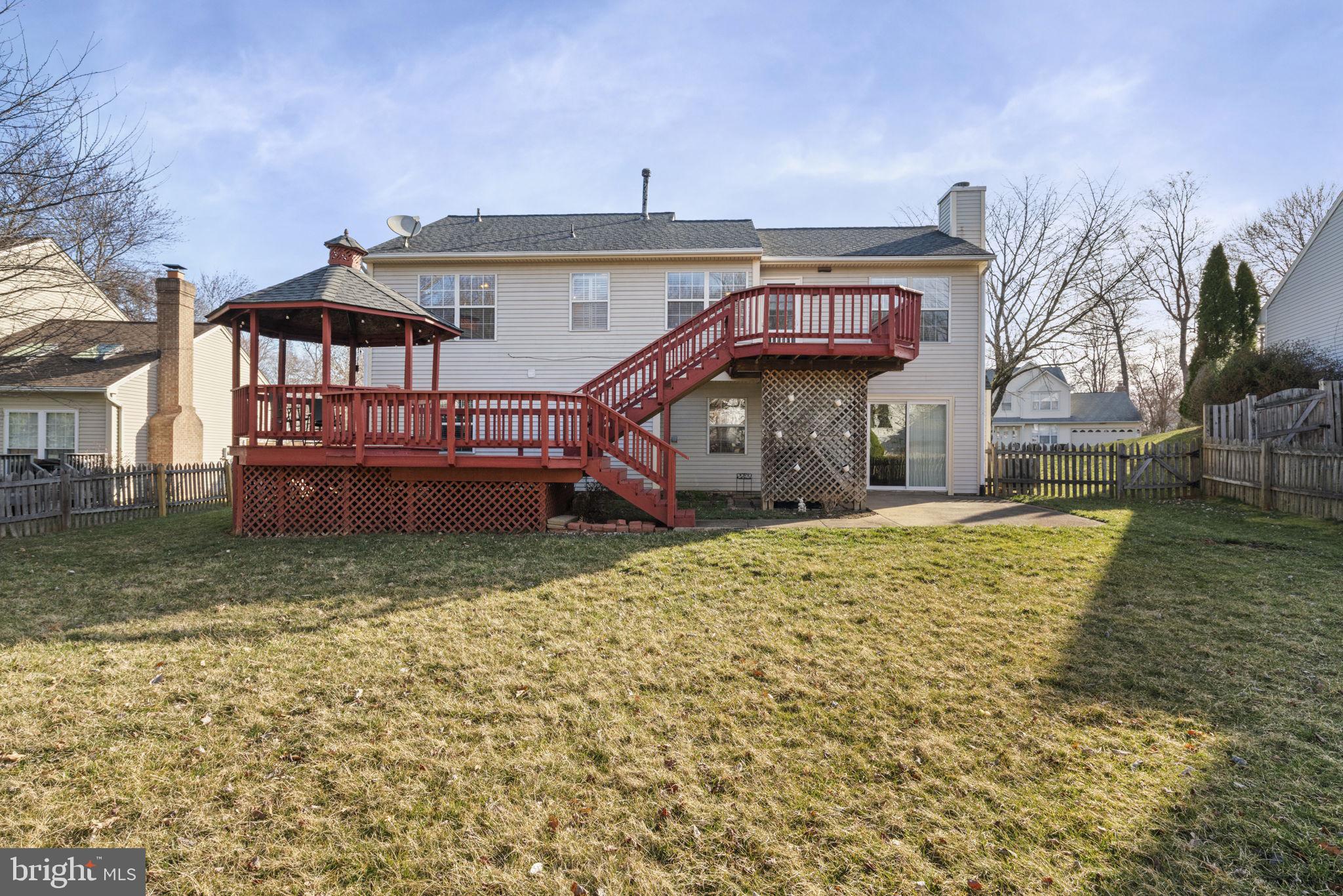 14690 STRATFORD DR