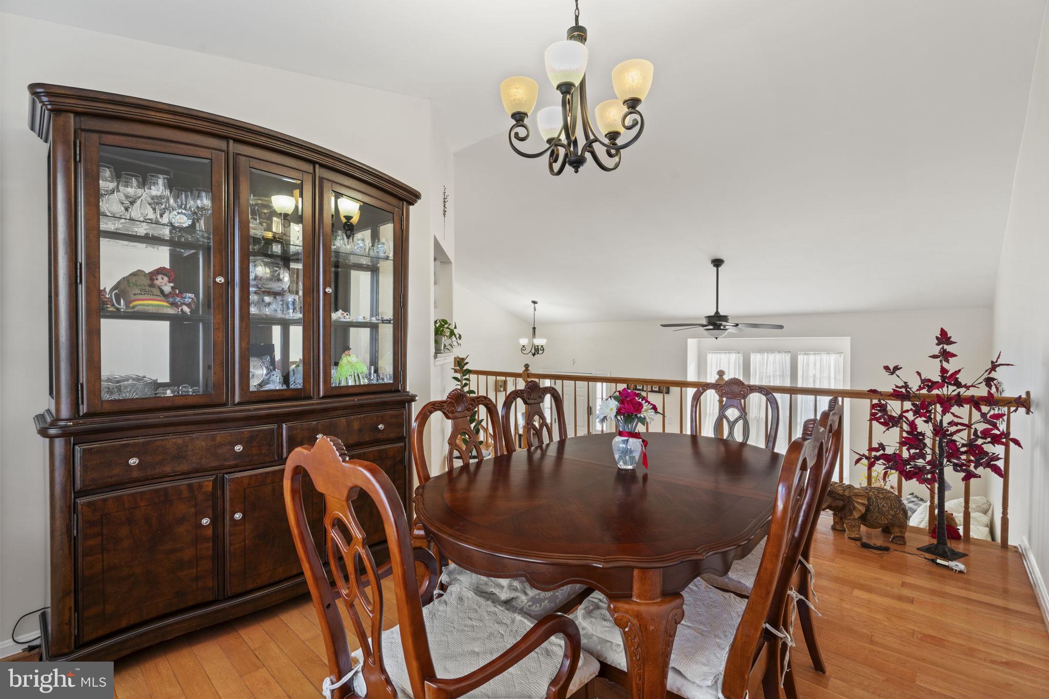 14690 STRATFORD DR