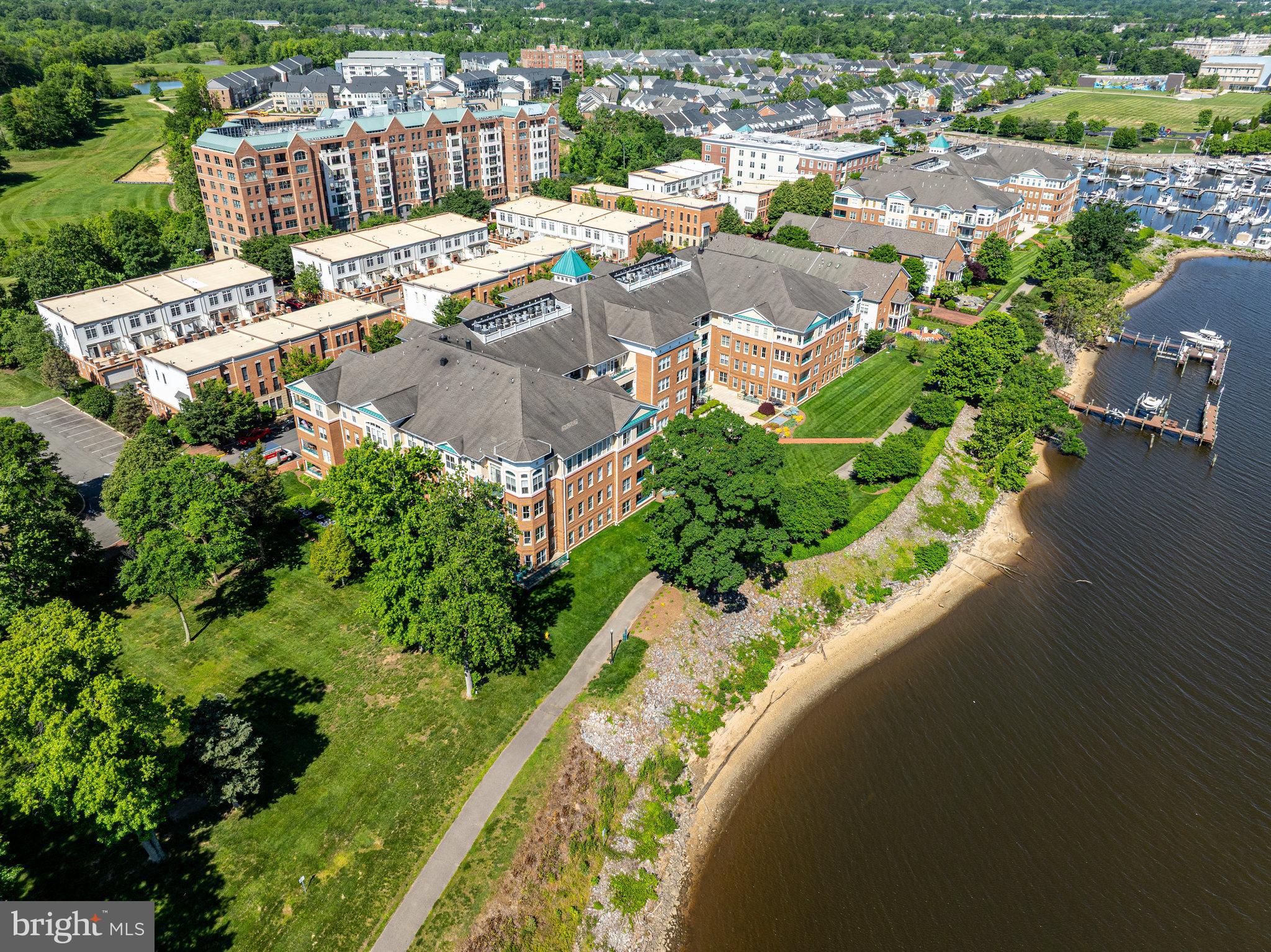 440 Belmont Bay Dr #406