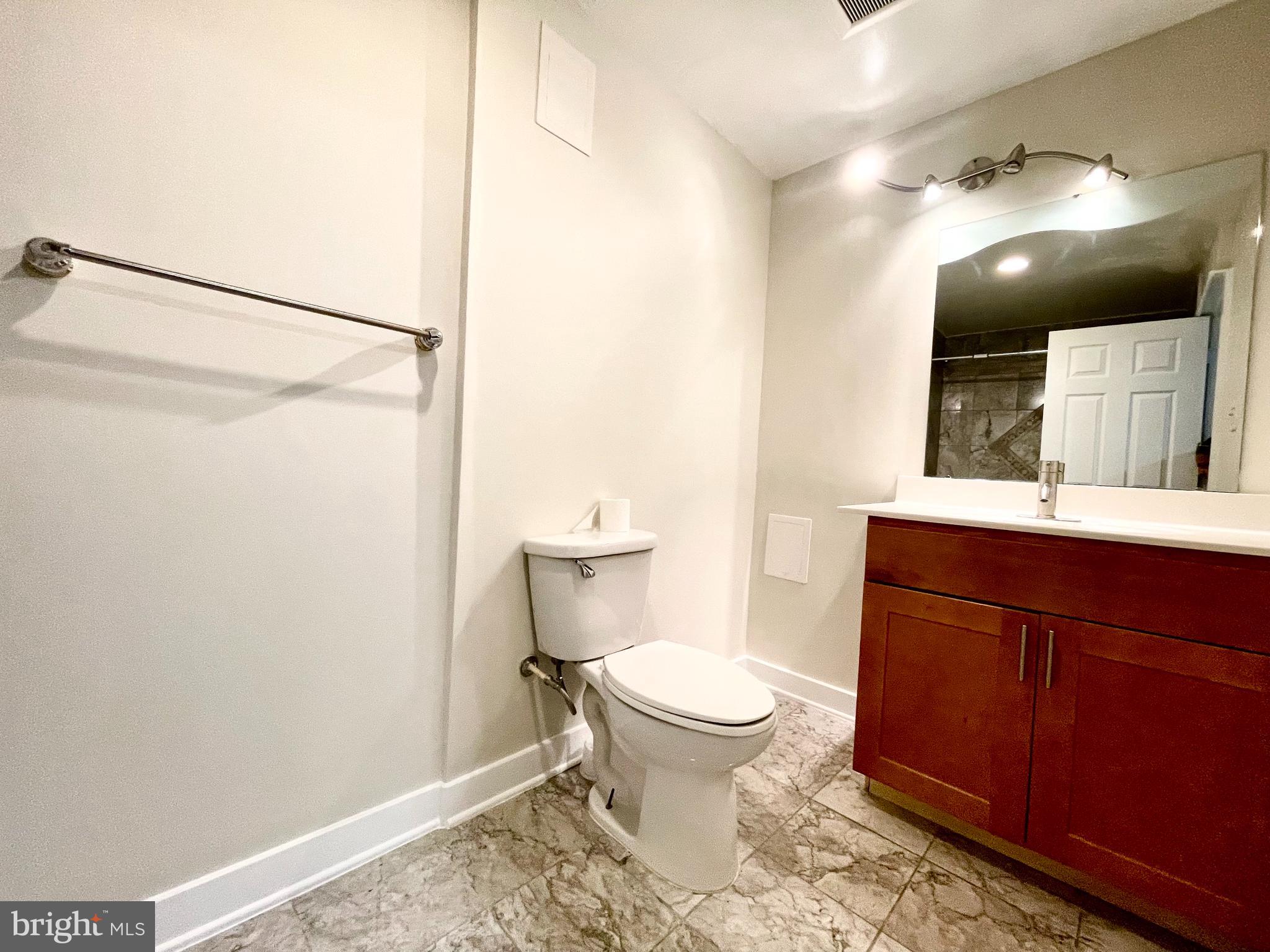 3874 MARQUIS PL
