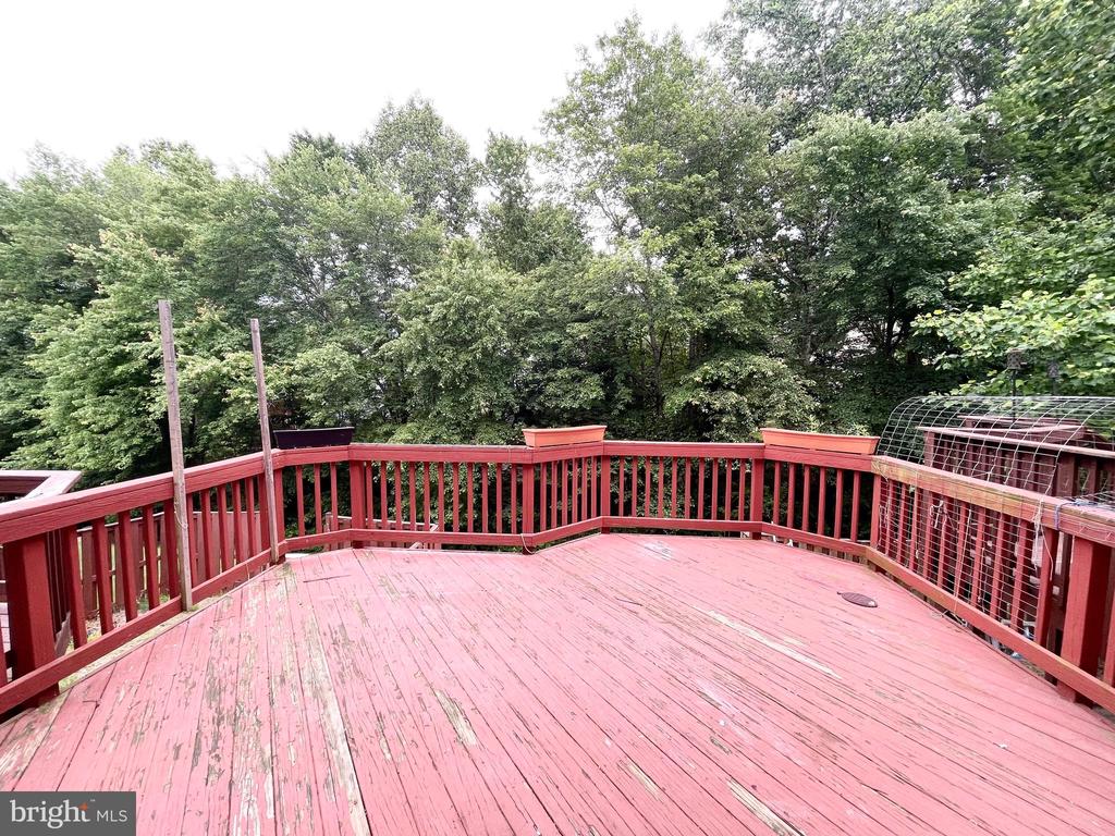 3874 MARQUIS PL