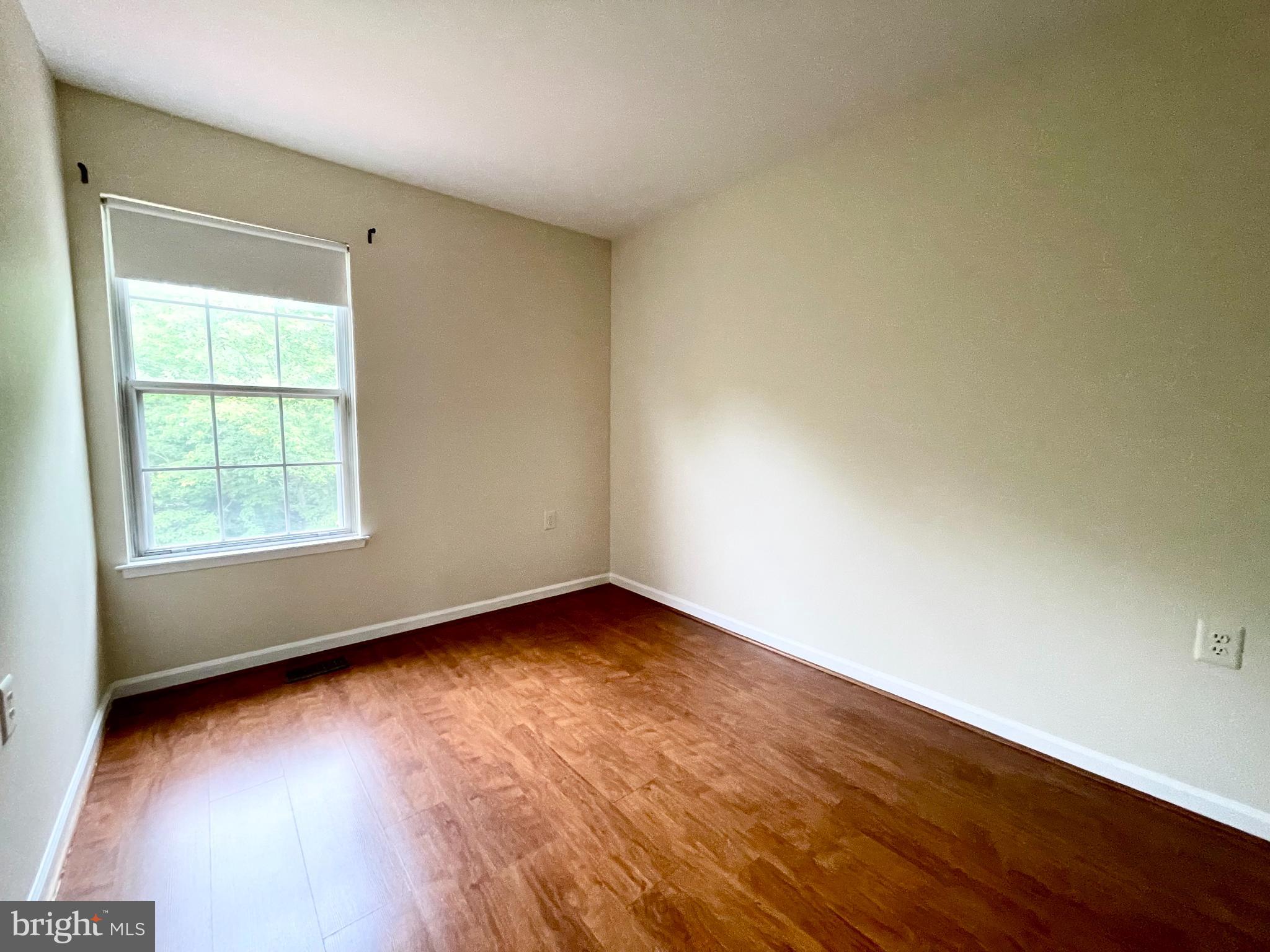 3874 MARQUIS PL